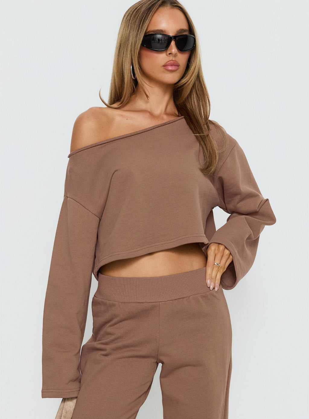 Retreat Raw Edge Off Shoulder Jumper Cocoa
