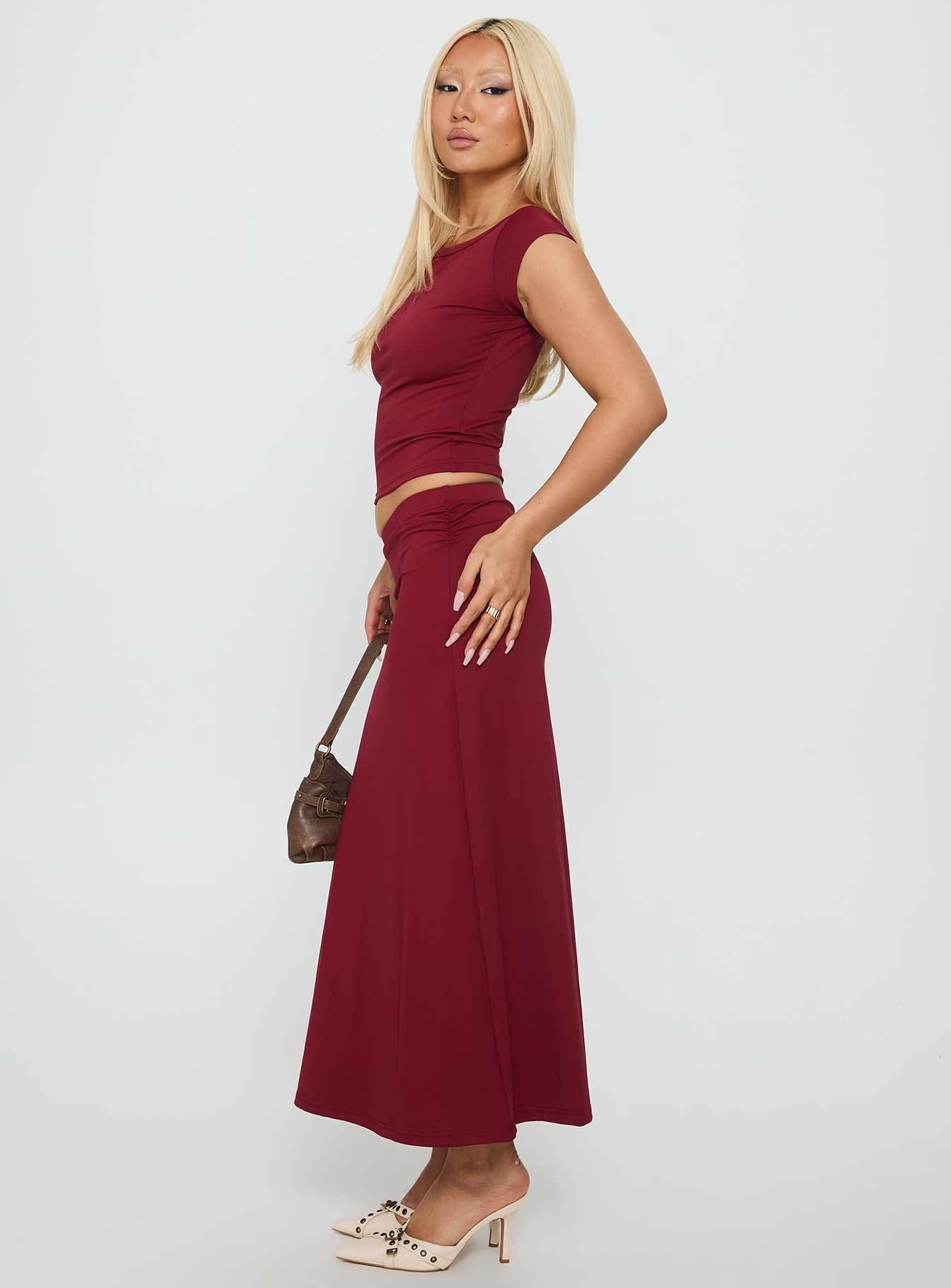 Maristela Set Red