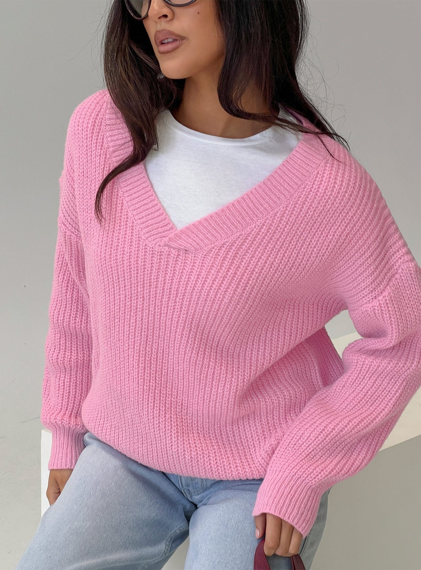 Zoea V Neck Knit Sweater Pink