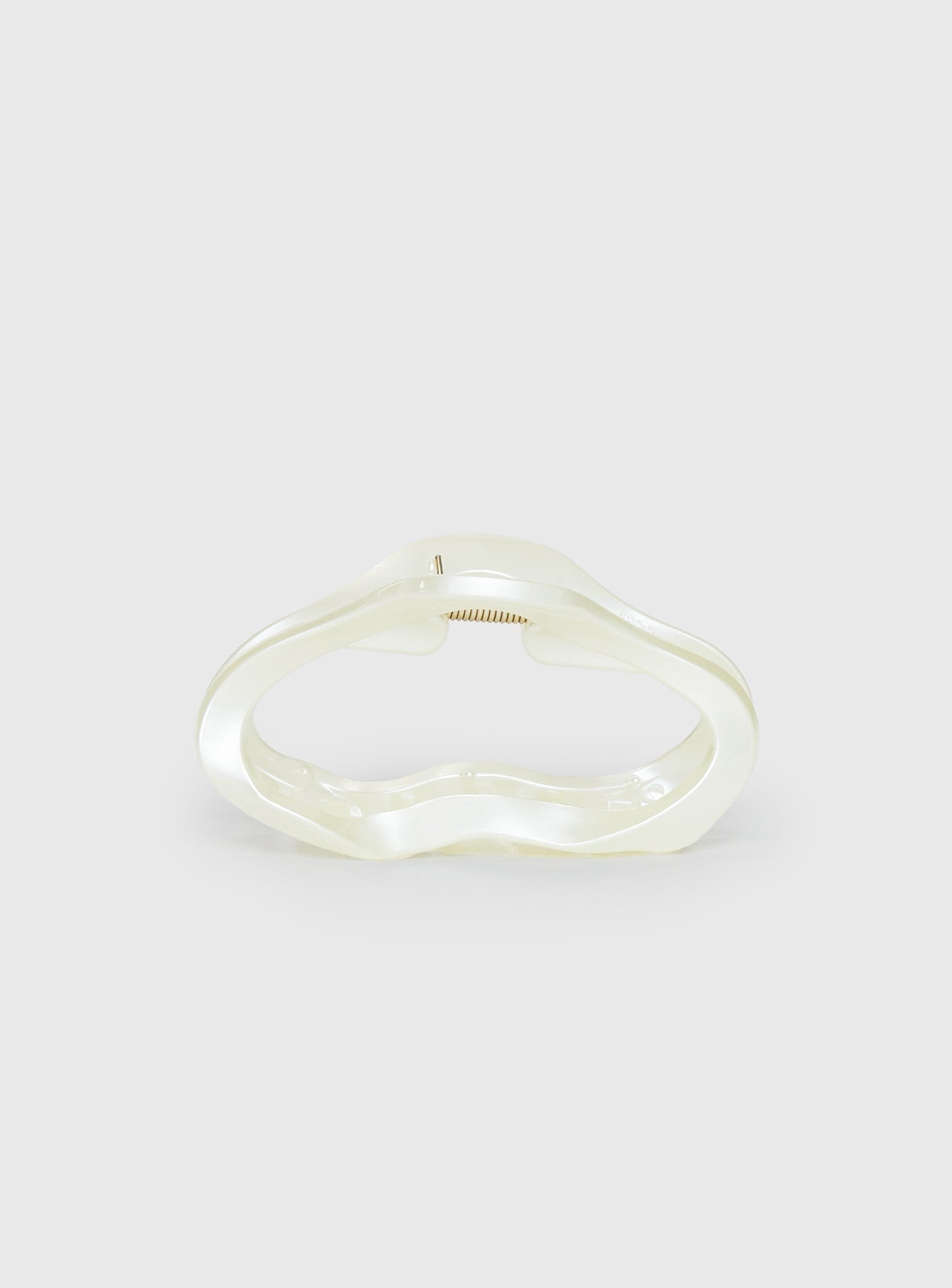 Take It Off Hair Clip Pearl