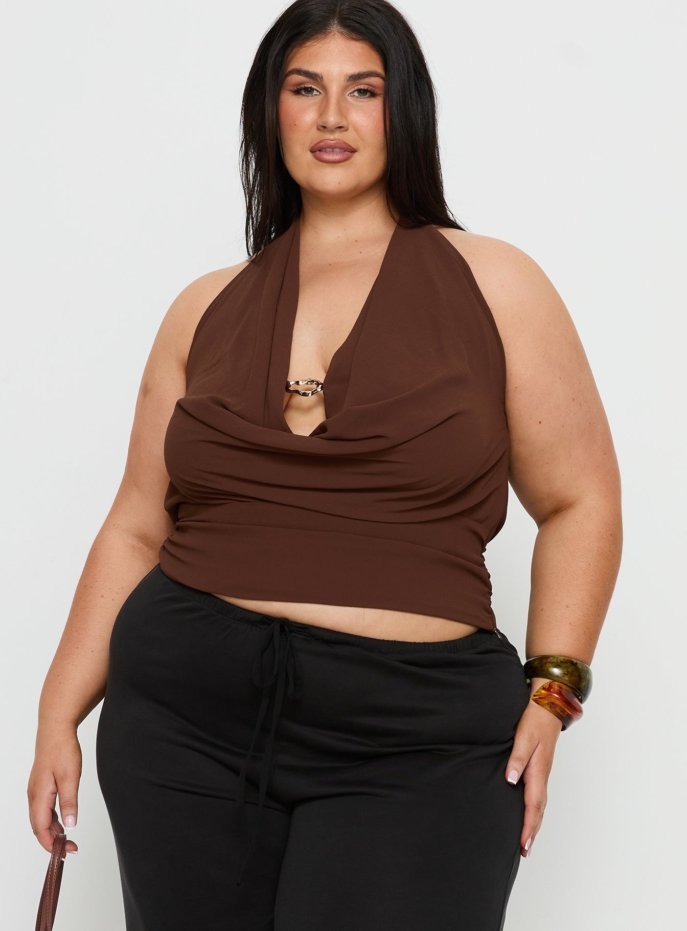 Treat You Better Plunge Hardware Detail Top Chocolate Curve
