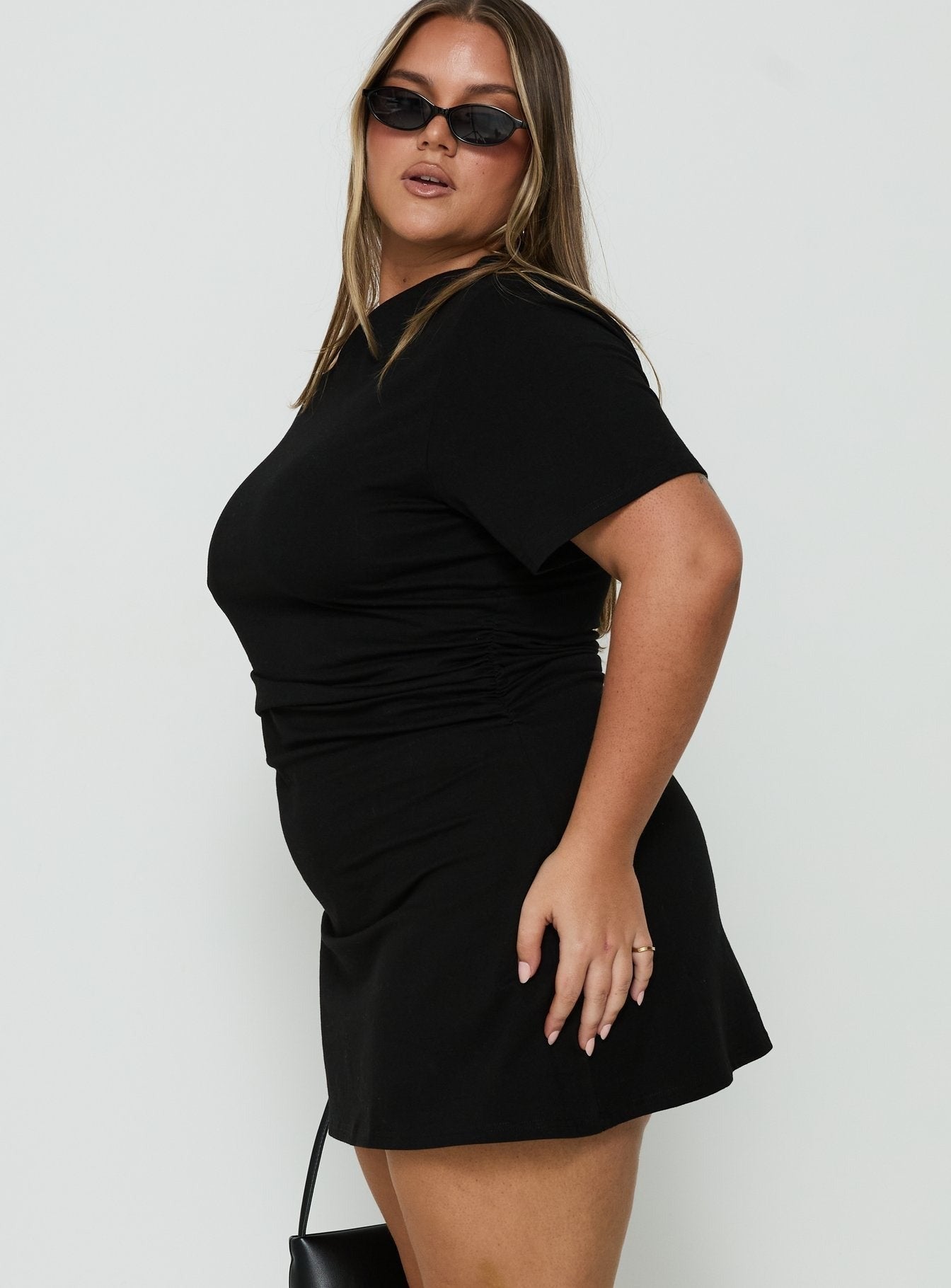 Avriana Off Shoulder T-Shirt Mini Dress Black Curve