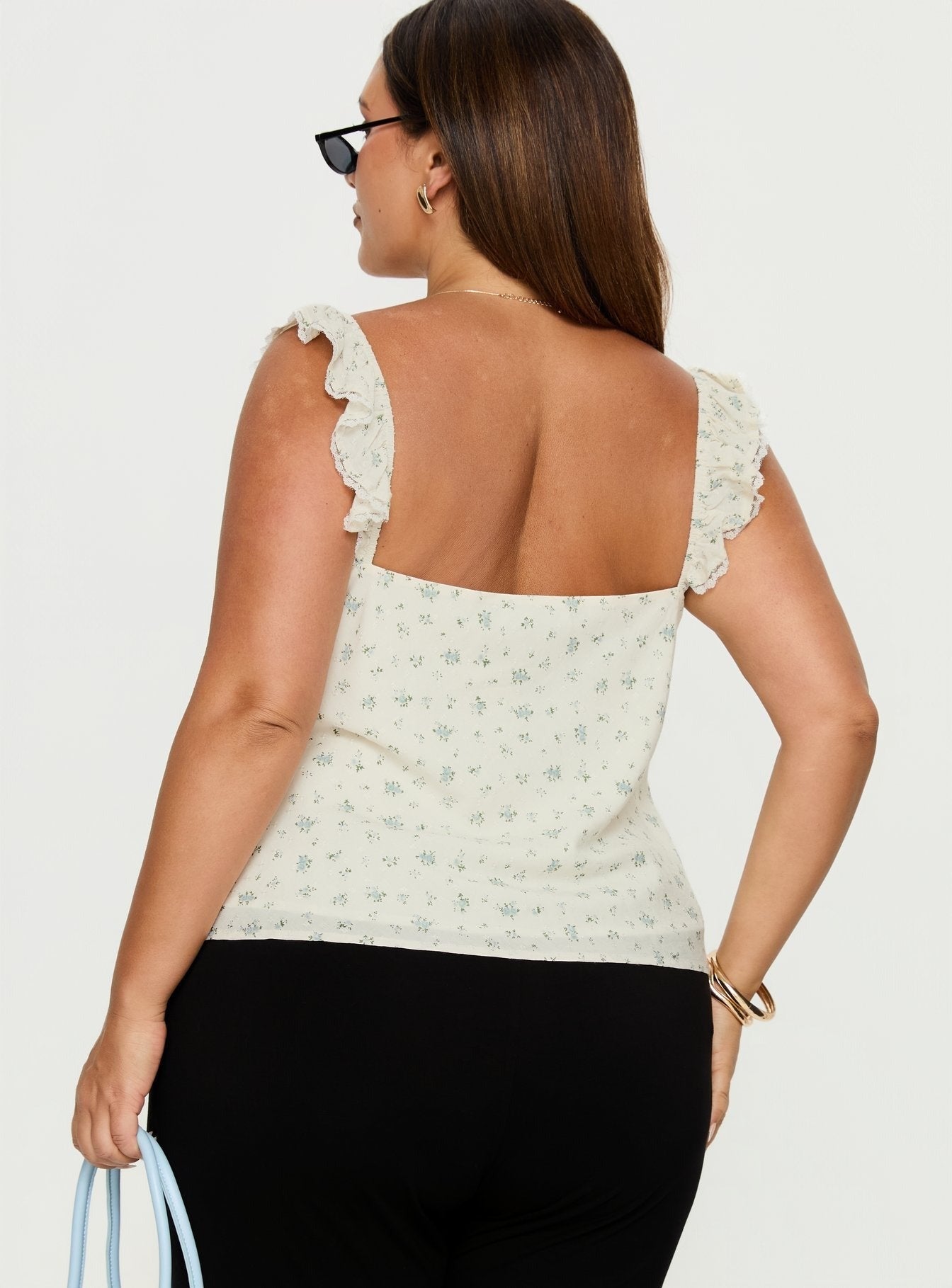 Madaleine Top Floral Curve