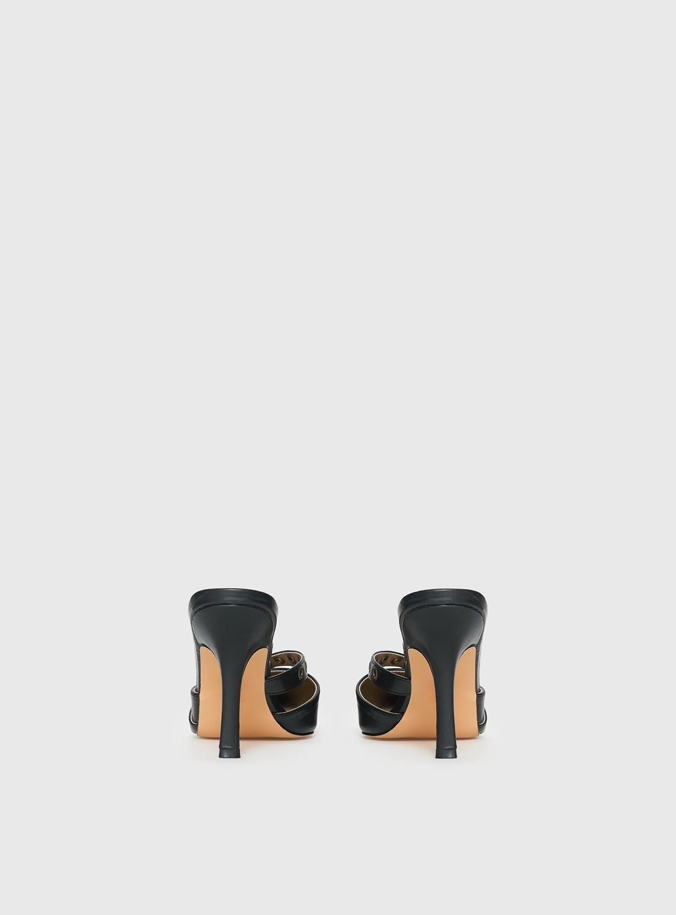 Compelling Pointed Toe Heels Black