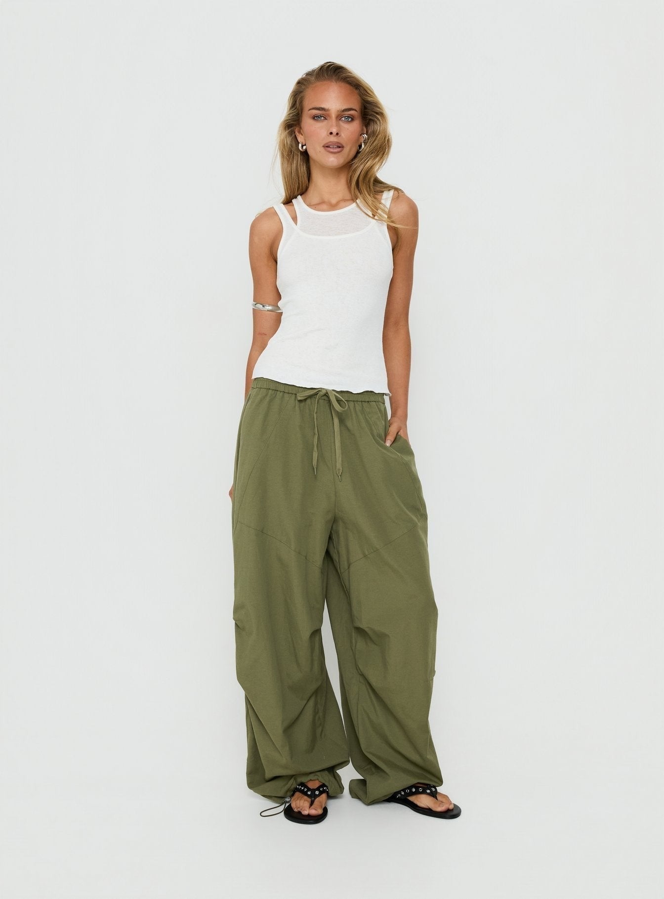 Mankind Baggy Cargo Pants Olive