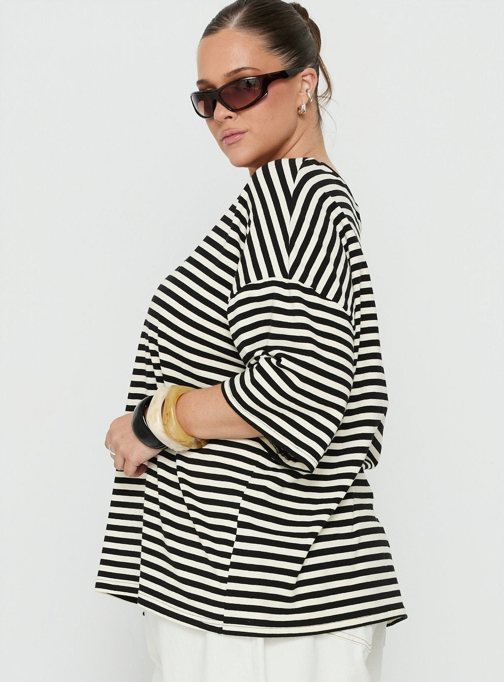 Settle Down Short Sleeve Top Black / White Stripe Curve