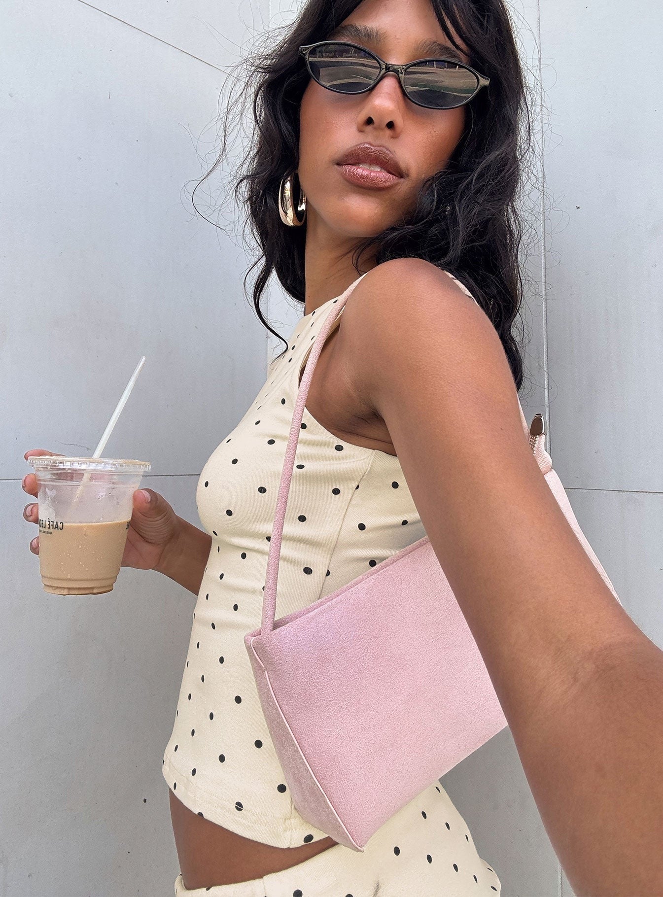 Dawn To Dusk Shoulder Bag Pink