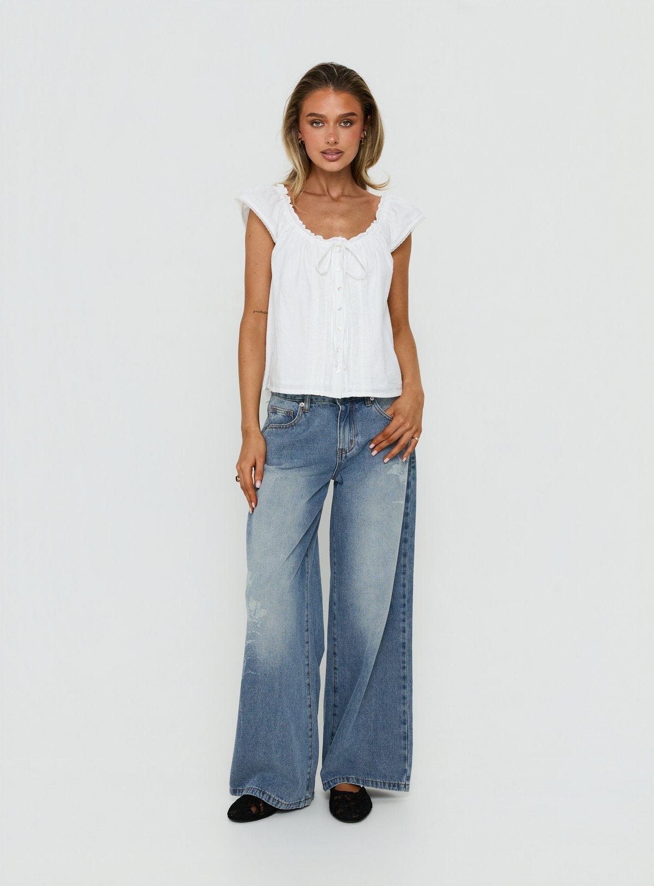 Johnni Floral Printed Low Rise Jeans Mid Wash