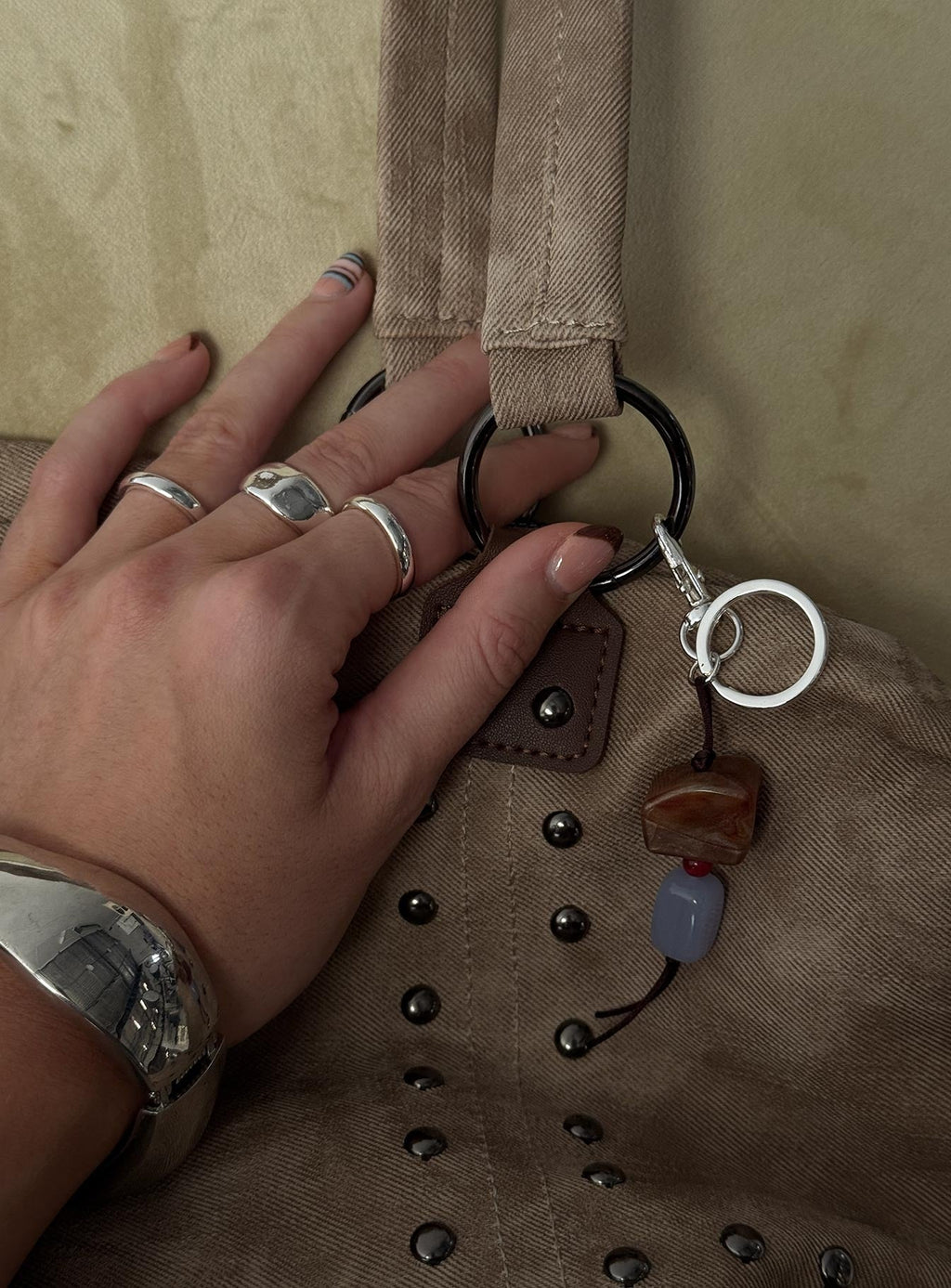 Mayberry Stone Detail Keychain Silver