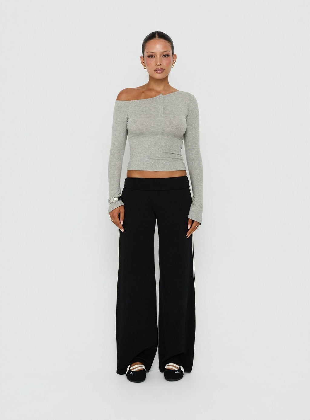 Kleoh Off Shoulder Long Sleeve Henley Top Grey Marle