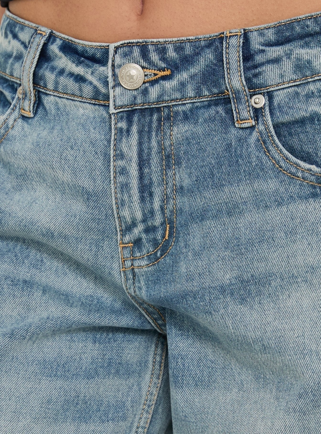 Sooki Low Rise Cropped Jeans Light Vintage Blue
