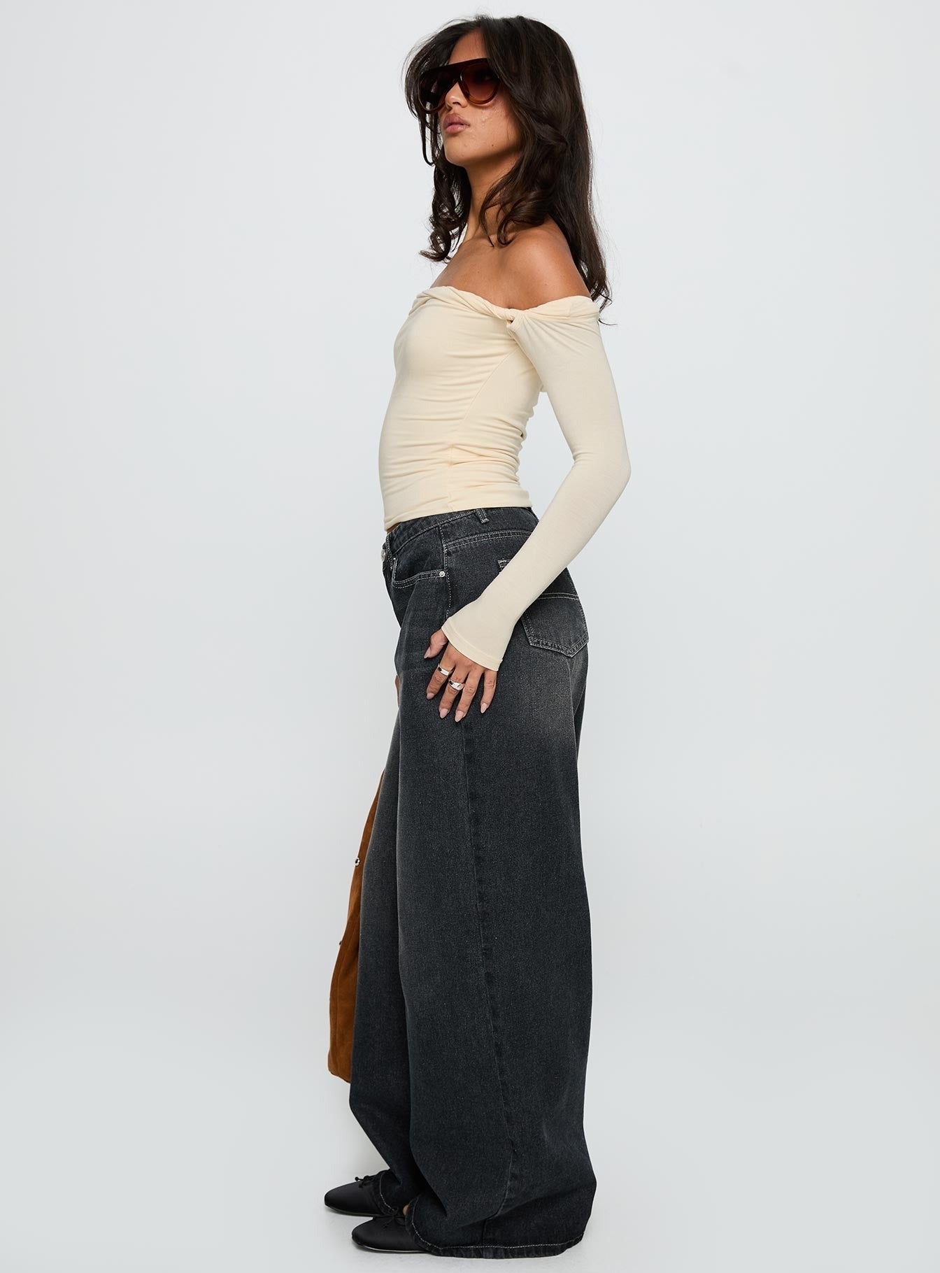 Naylor Mid Rise Wide Leg Jeans Grey Wash
