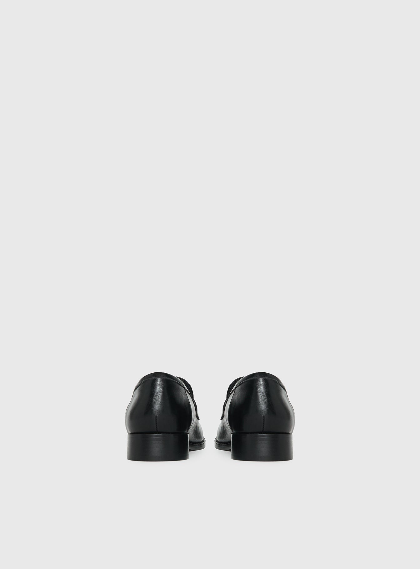 Ezra Loafers Black