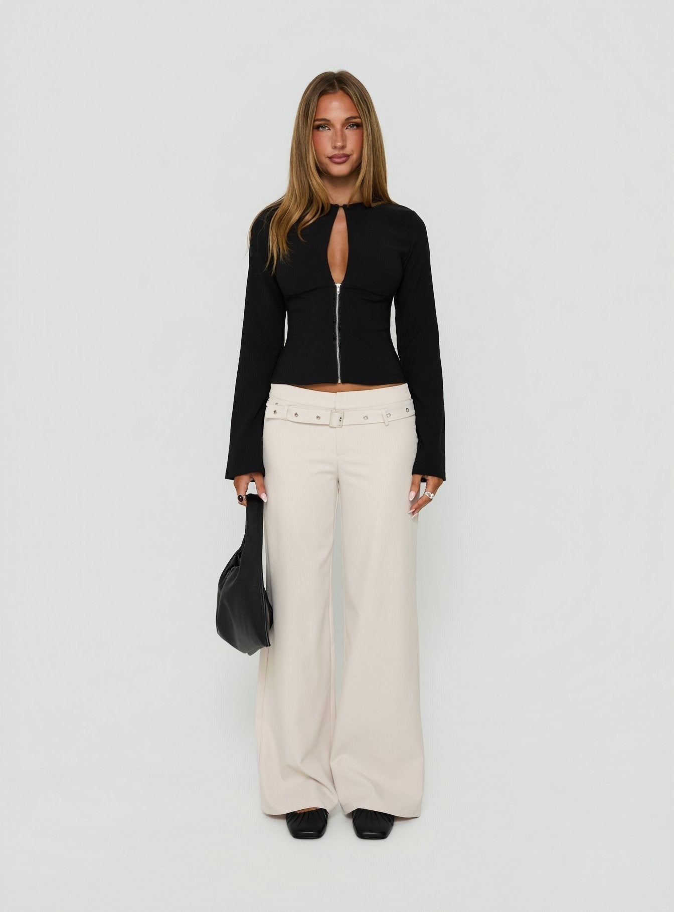 Evelinne Keyhole Cut Out Long Sleeve Top Black