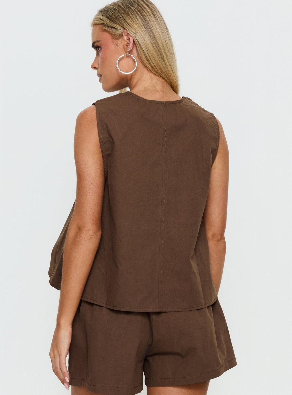 Lindey Sleeveless Top Brown