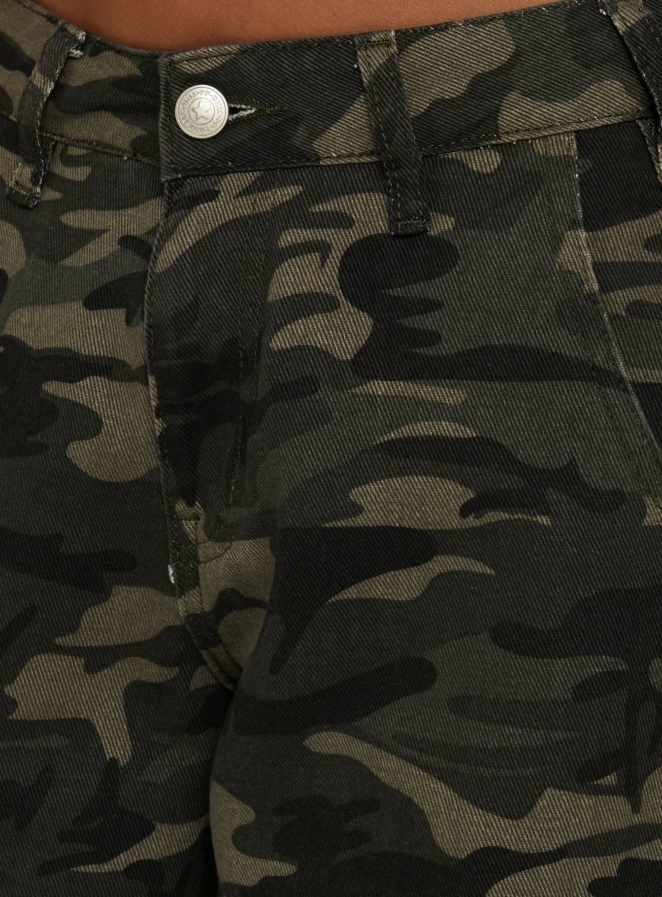 Hudsen Cargo Pants Camo