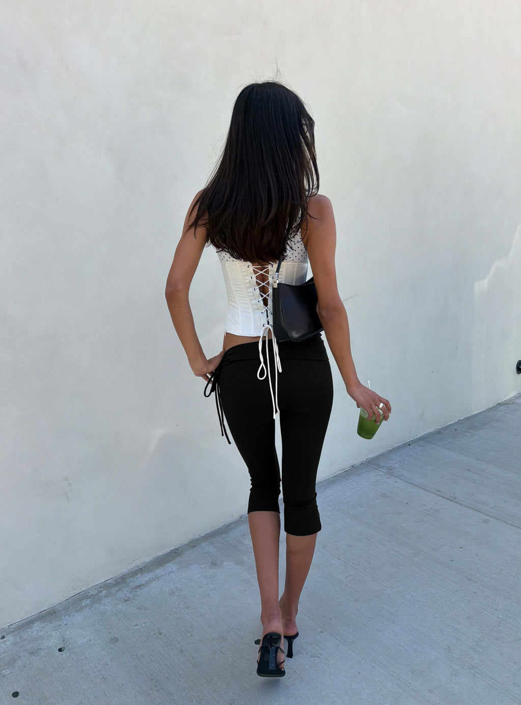 Bailor Channel Waistband Capri Pants Black