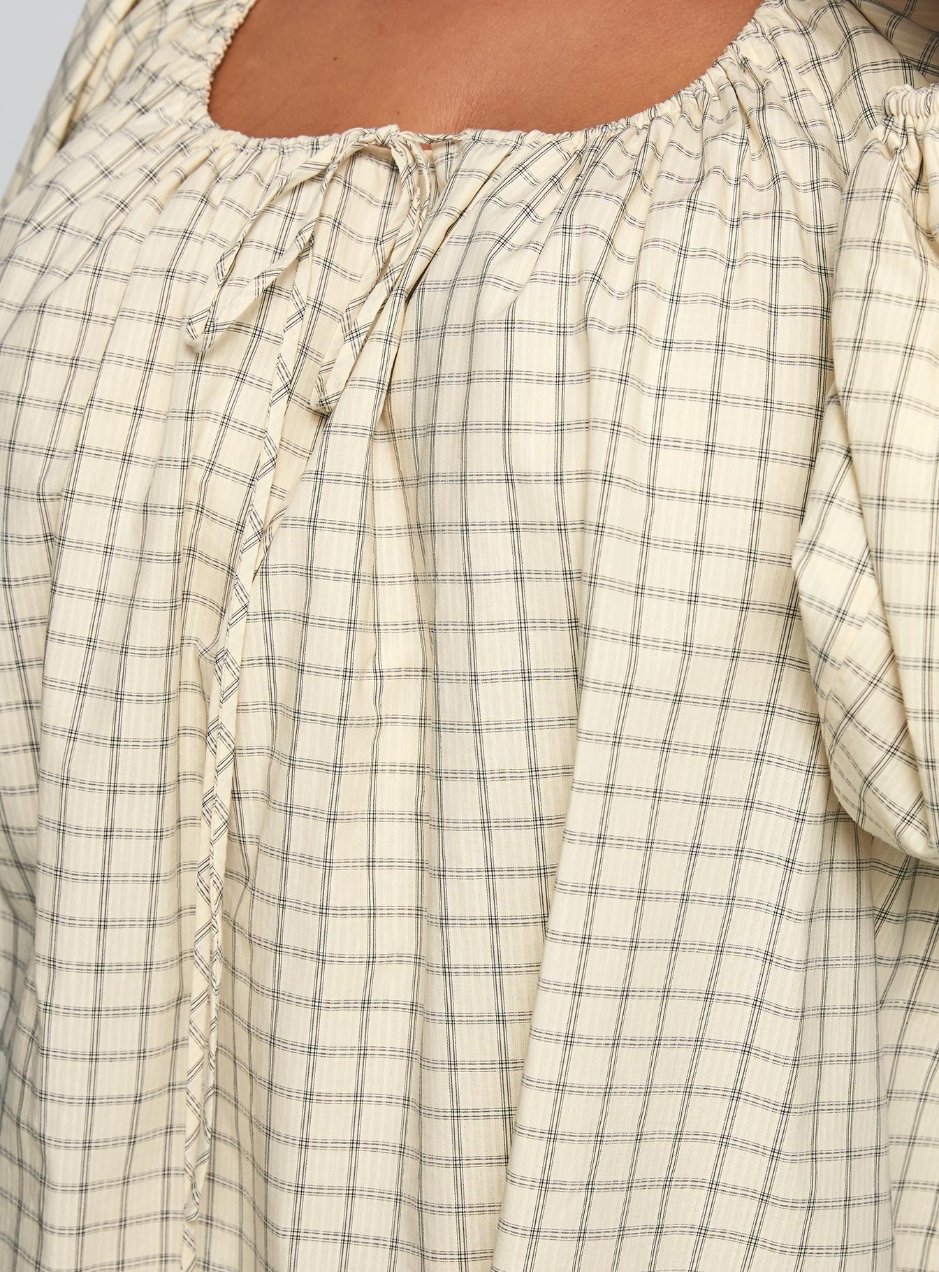 Preacher Playsuit White Check Curve