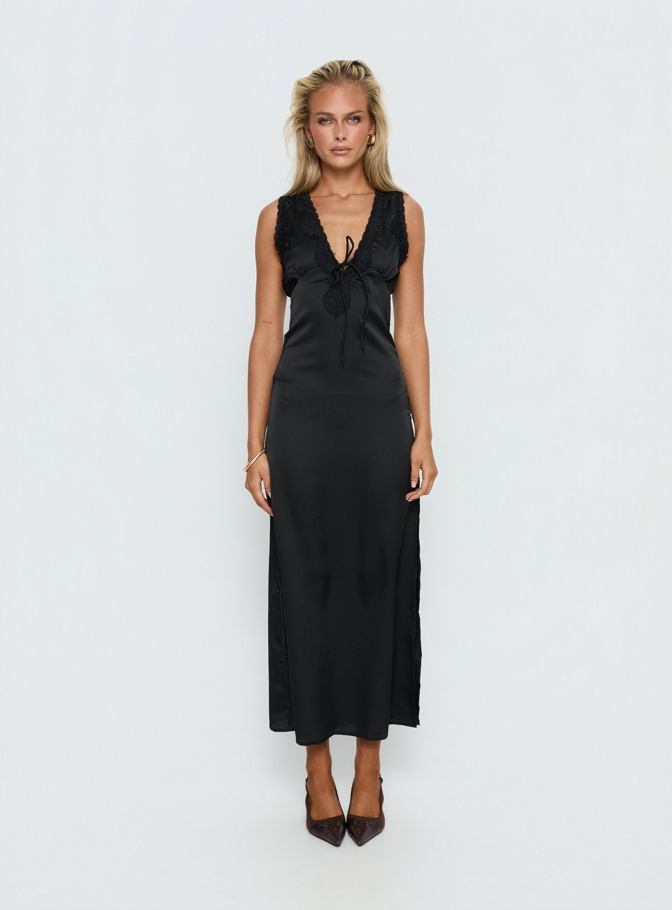 Kasalie Lace Trim Maxi Dress Black