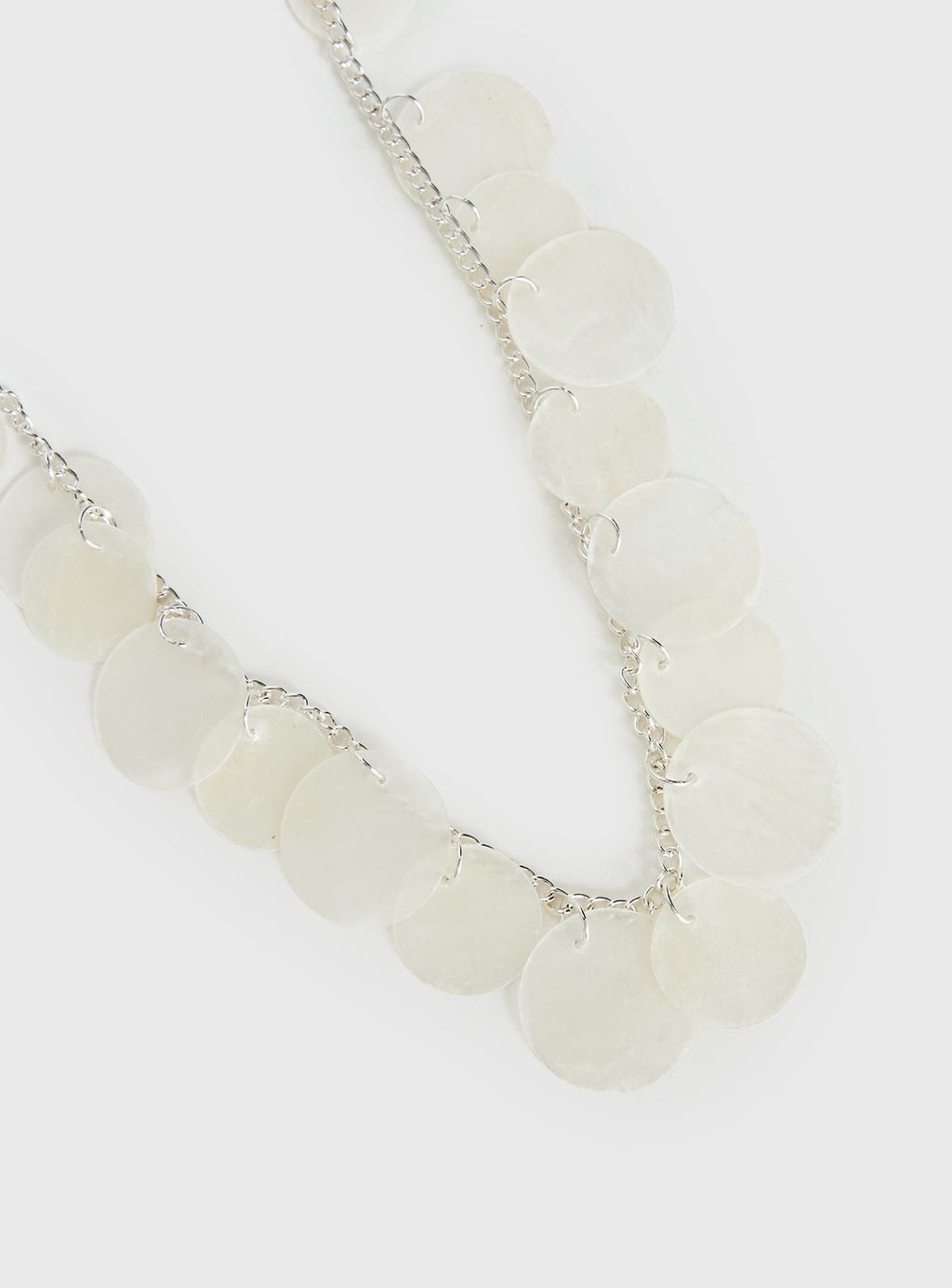 Chasing Sunsets Shell Detail Belt Silver