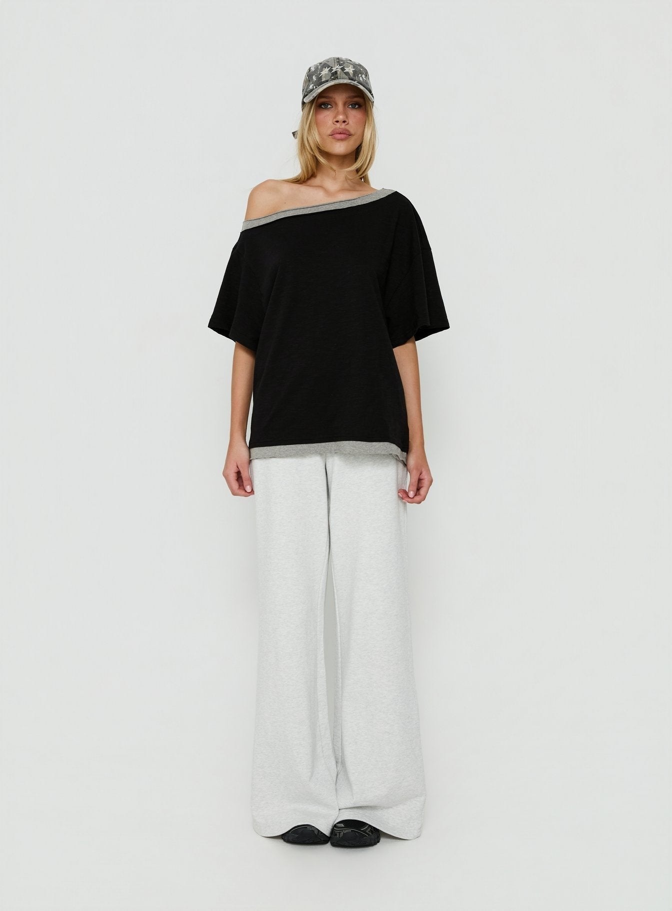 Celeia Layered Off Shoulder Tee Black / Grey