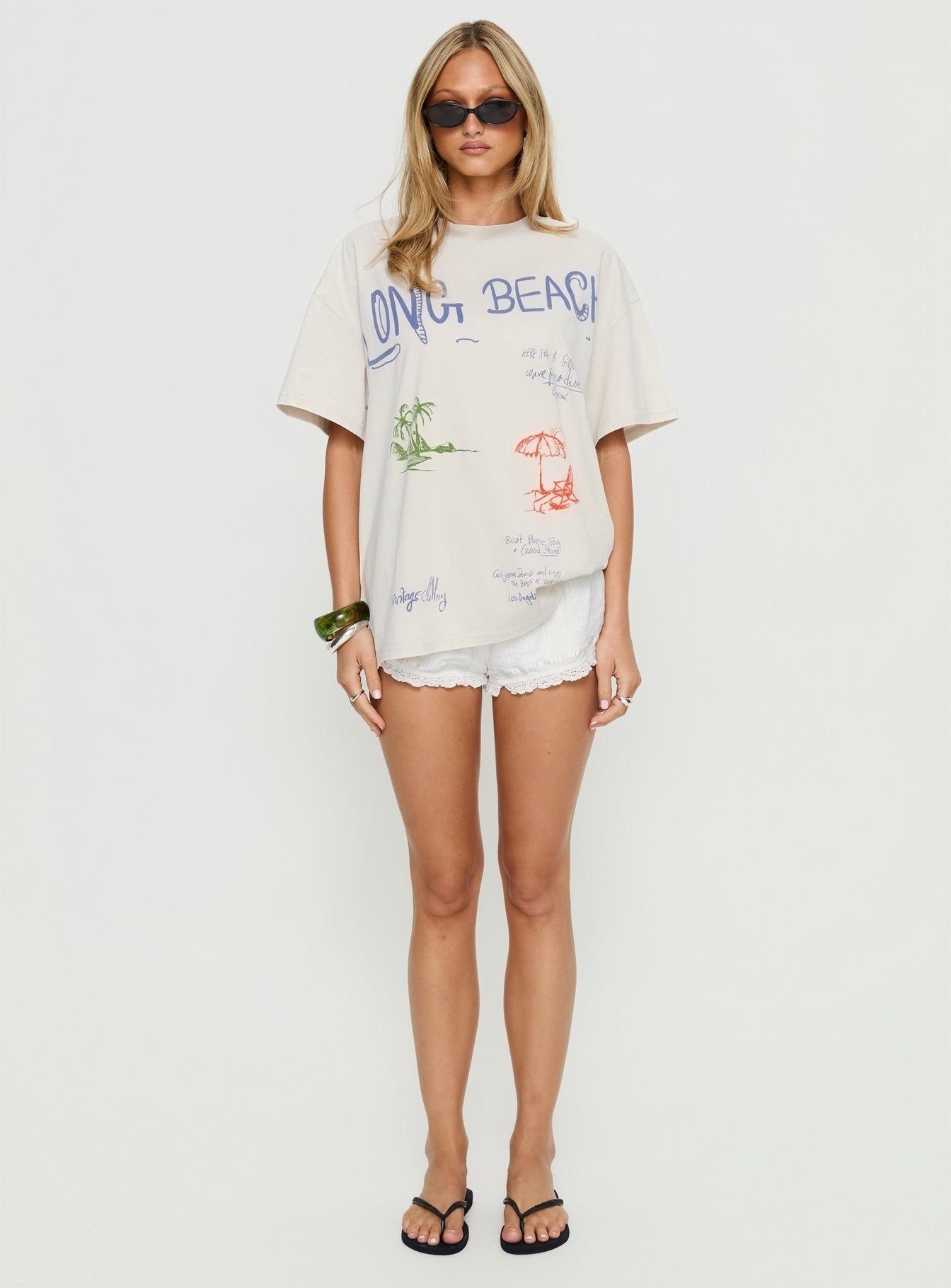 Long Beach Oversized Graphic Top Cream