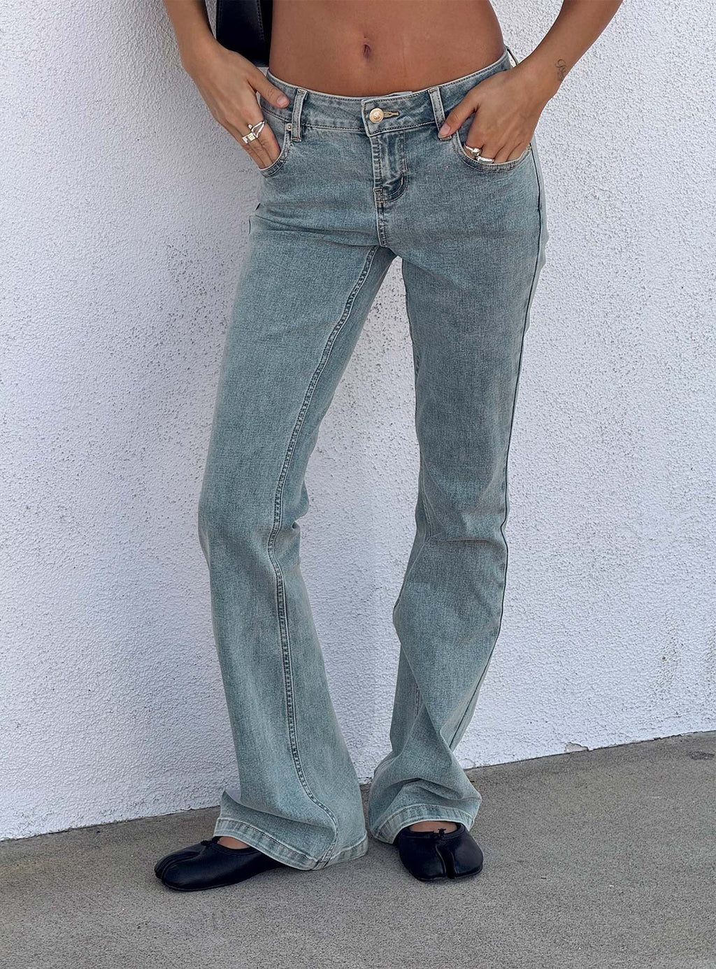 Bethany Low Rise Bootleg Jeans Ice Wash
