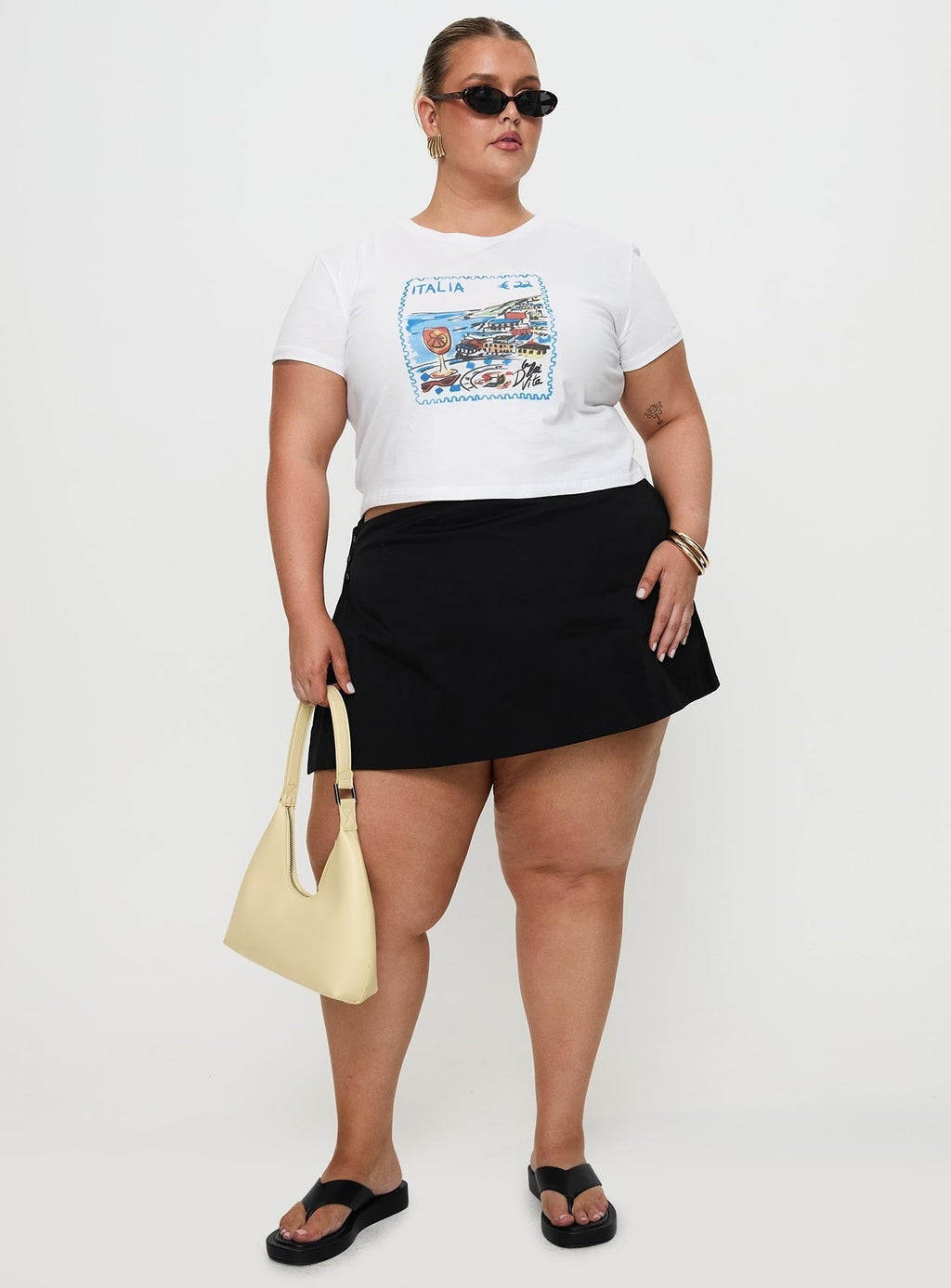Edenia Tee White Curve