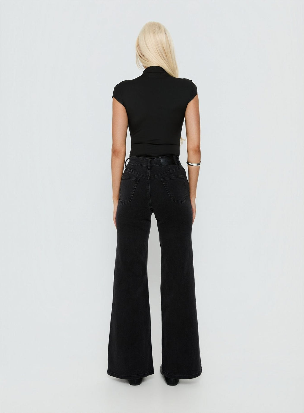 Thearlie High Rise Flared Jeans Washed Black