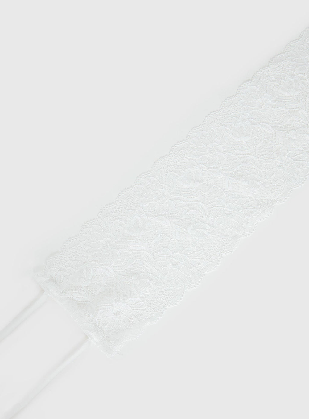Spin The Bottle Lace Belt White
