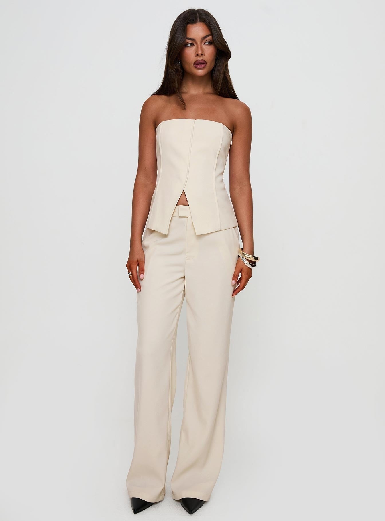 Lavish Living Strapless Top Cream Petite