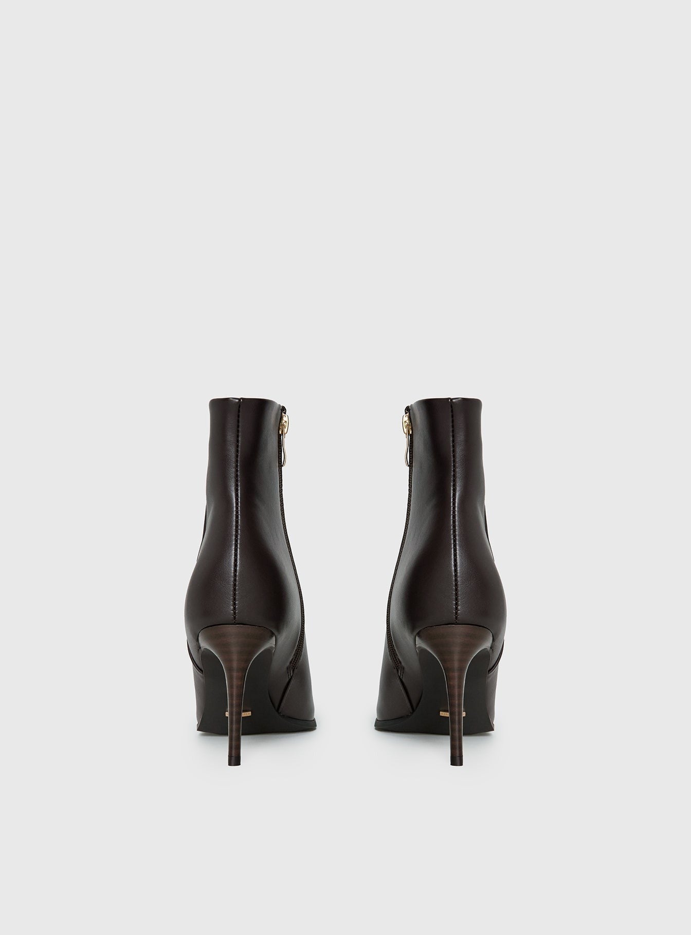 Billini Yordan Pointed Toe Ankle Boots Dark Cacao