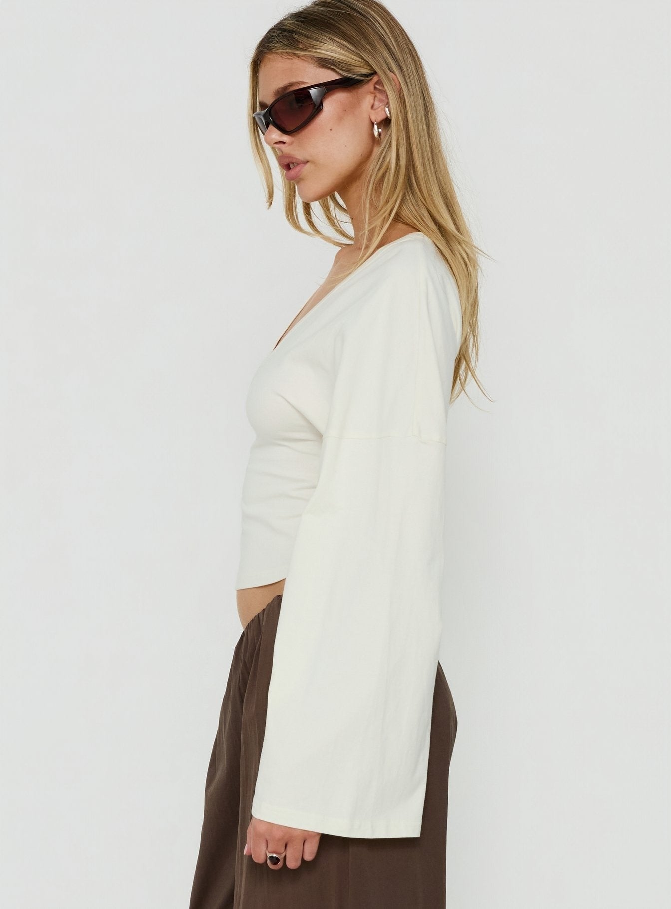 Dance With Shadows Batwing V Neck Long Sleeve Top Cream