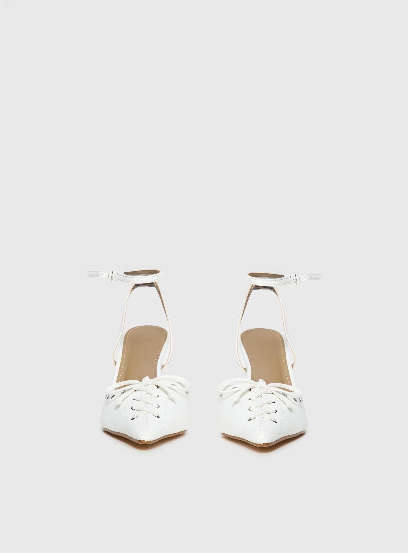 Nilah Pointed Toe Heels White