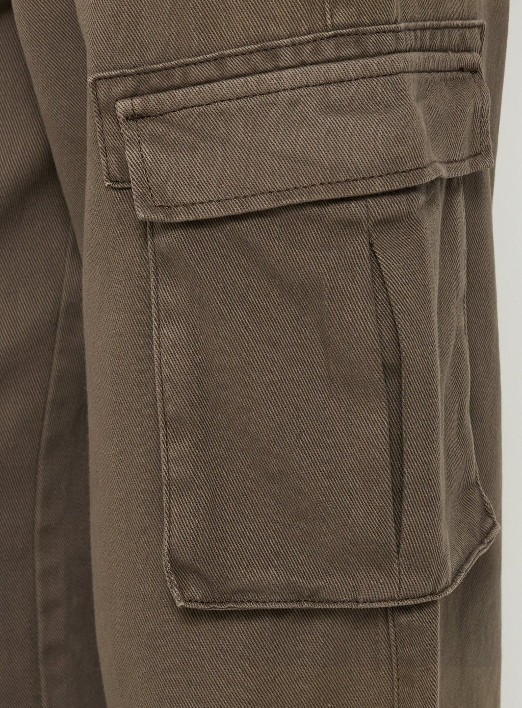 Hudsen Cargo Pants Khaki