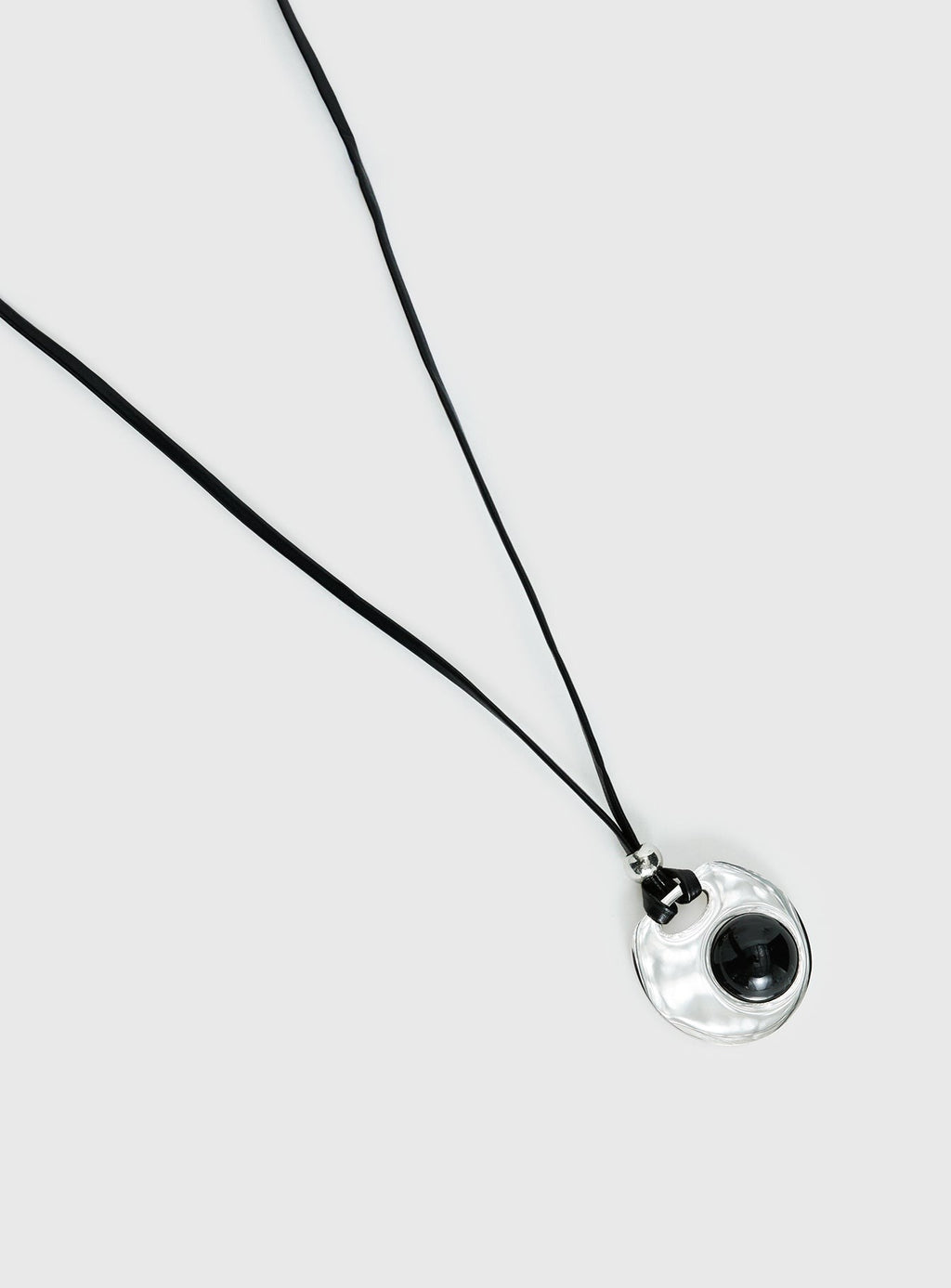 Coastal Chaos Pendant Cord Necklace Silver / Black
