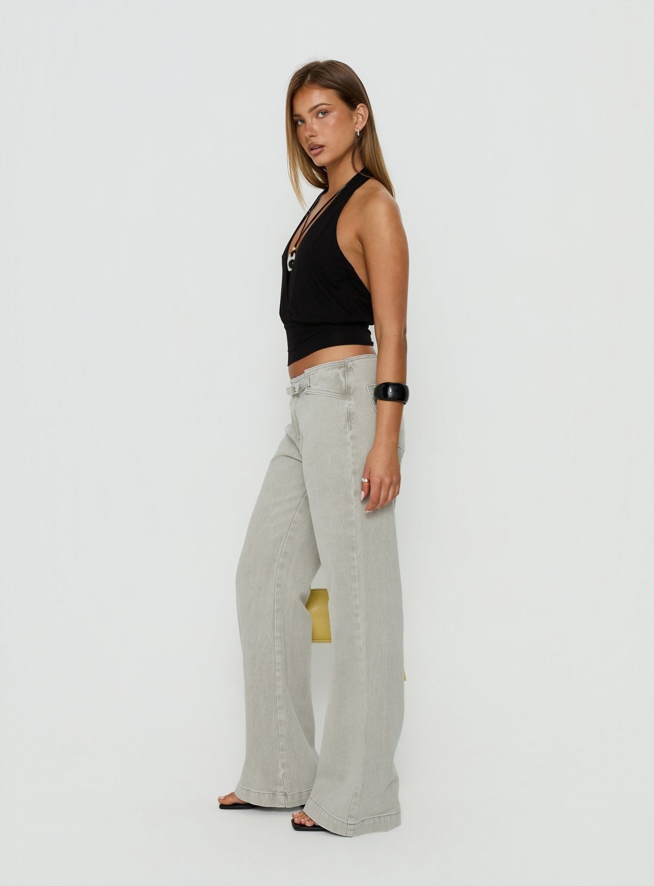 Slow Ride Mid Rise Bootleg Belted Jeans Desert Grey