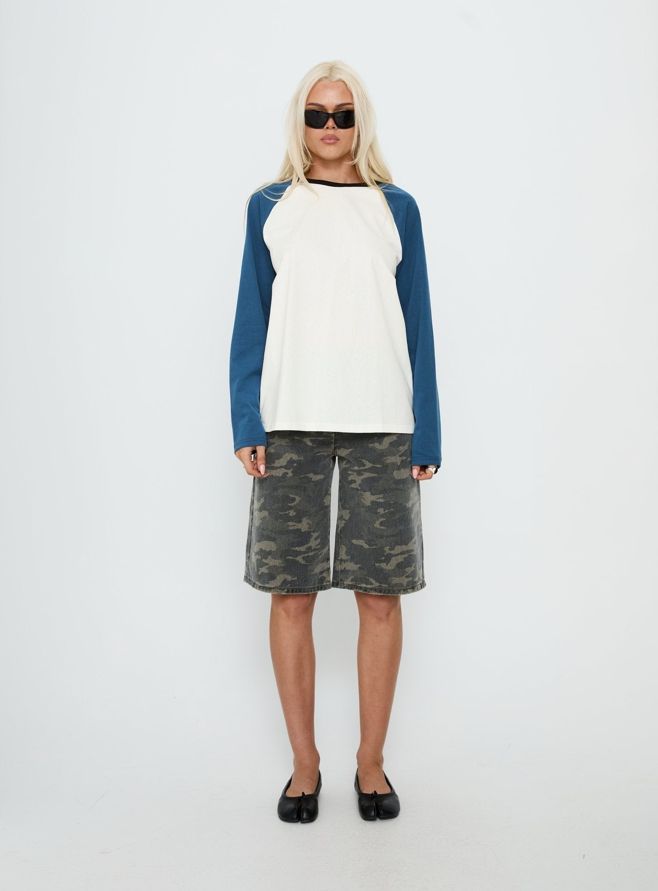 Kravitz Long Sleeve Baseball Raglan Top Blue