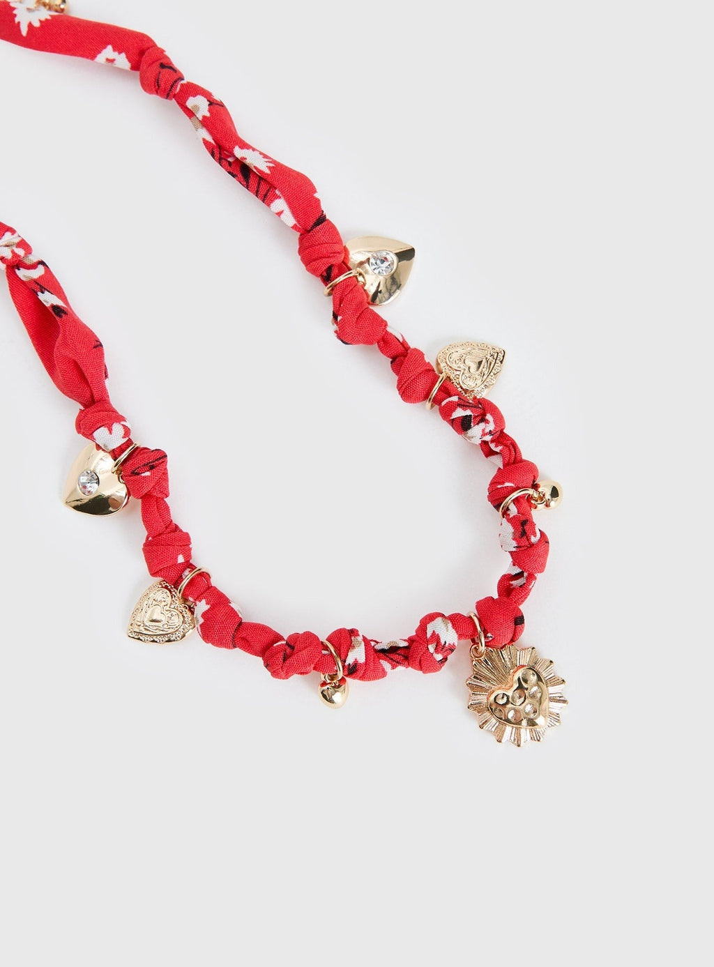 Xavia Bandana Necklace Gold / Red