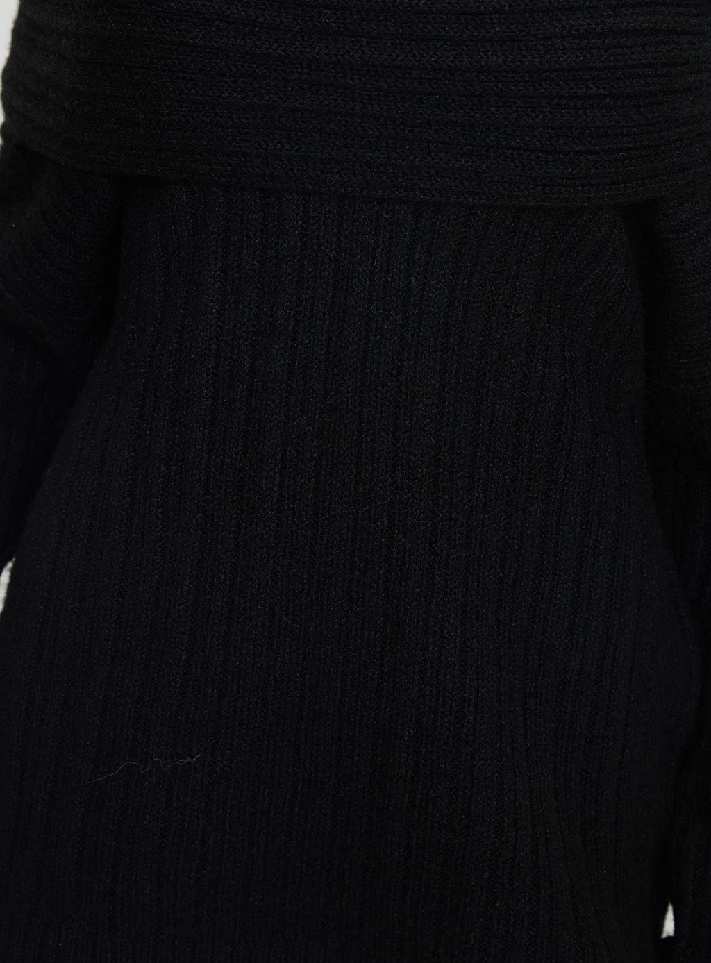 Snowie Off Shoulder Knit Sweater Black