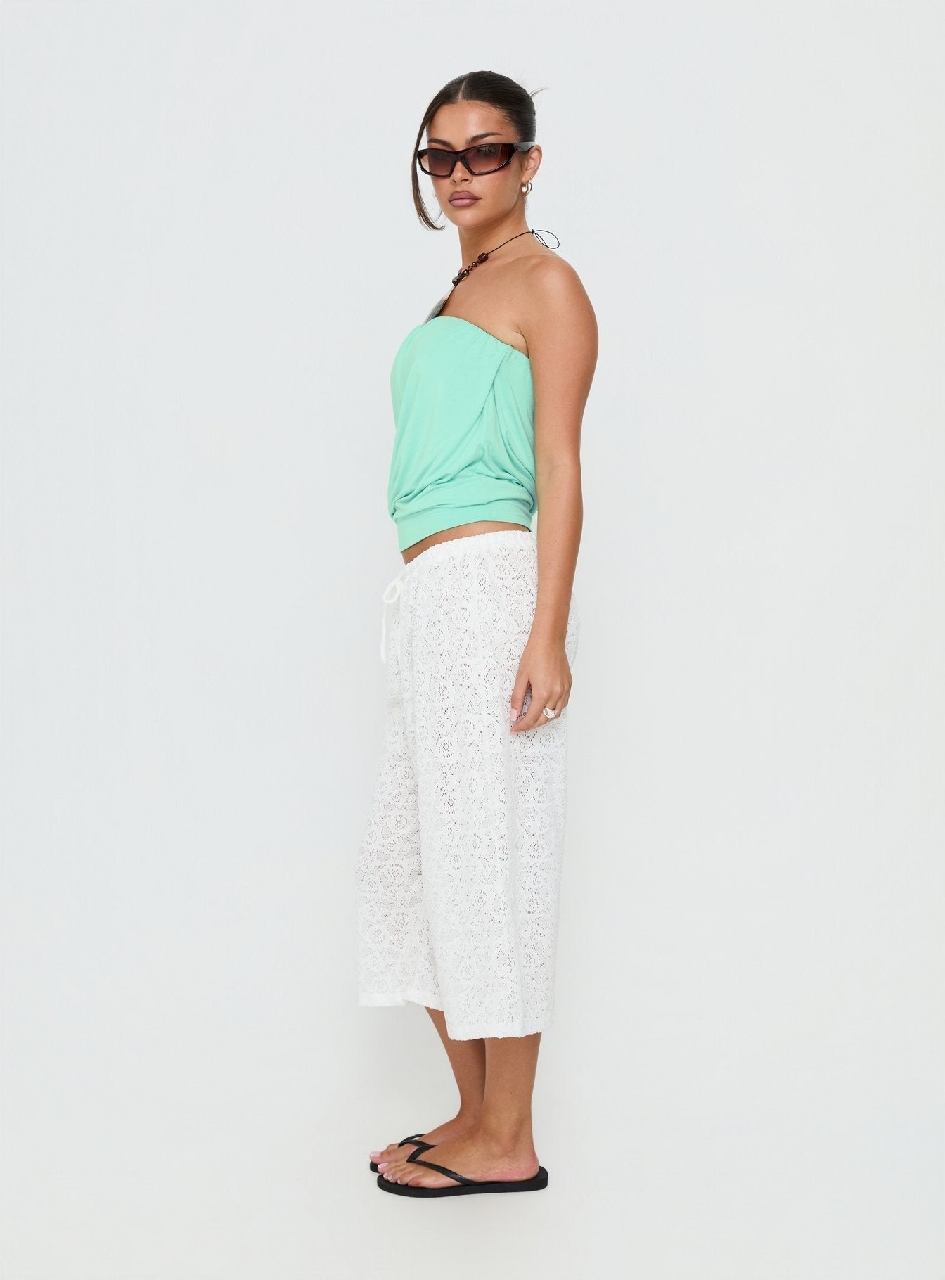 Kiss Me Quick 3/4 Lace Drawstring Pants White
