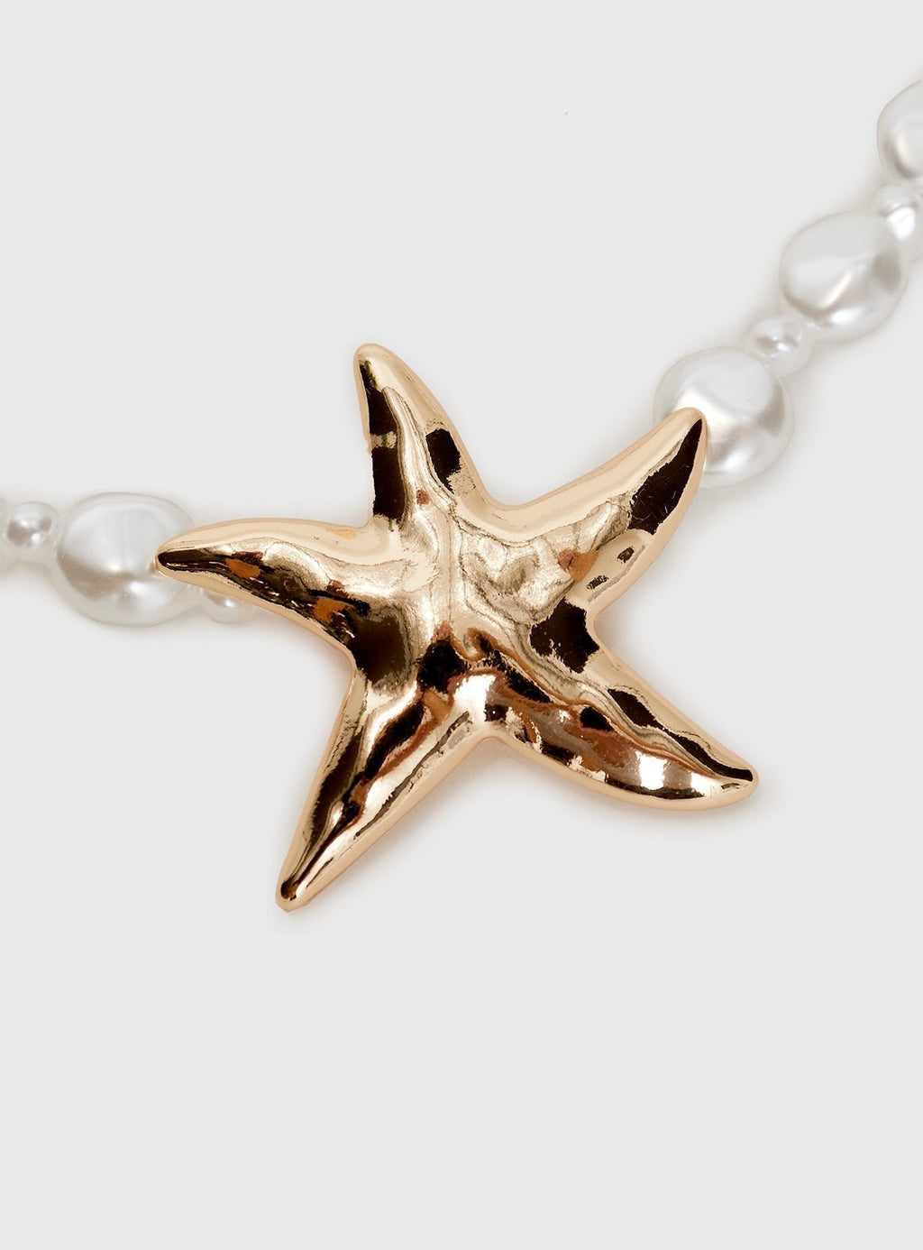 Sea Life Pearl Necklace Gold