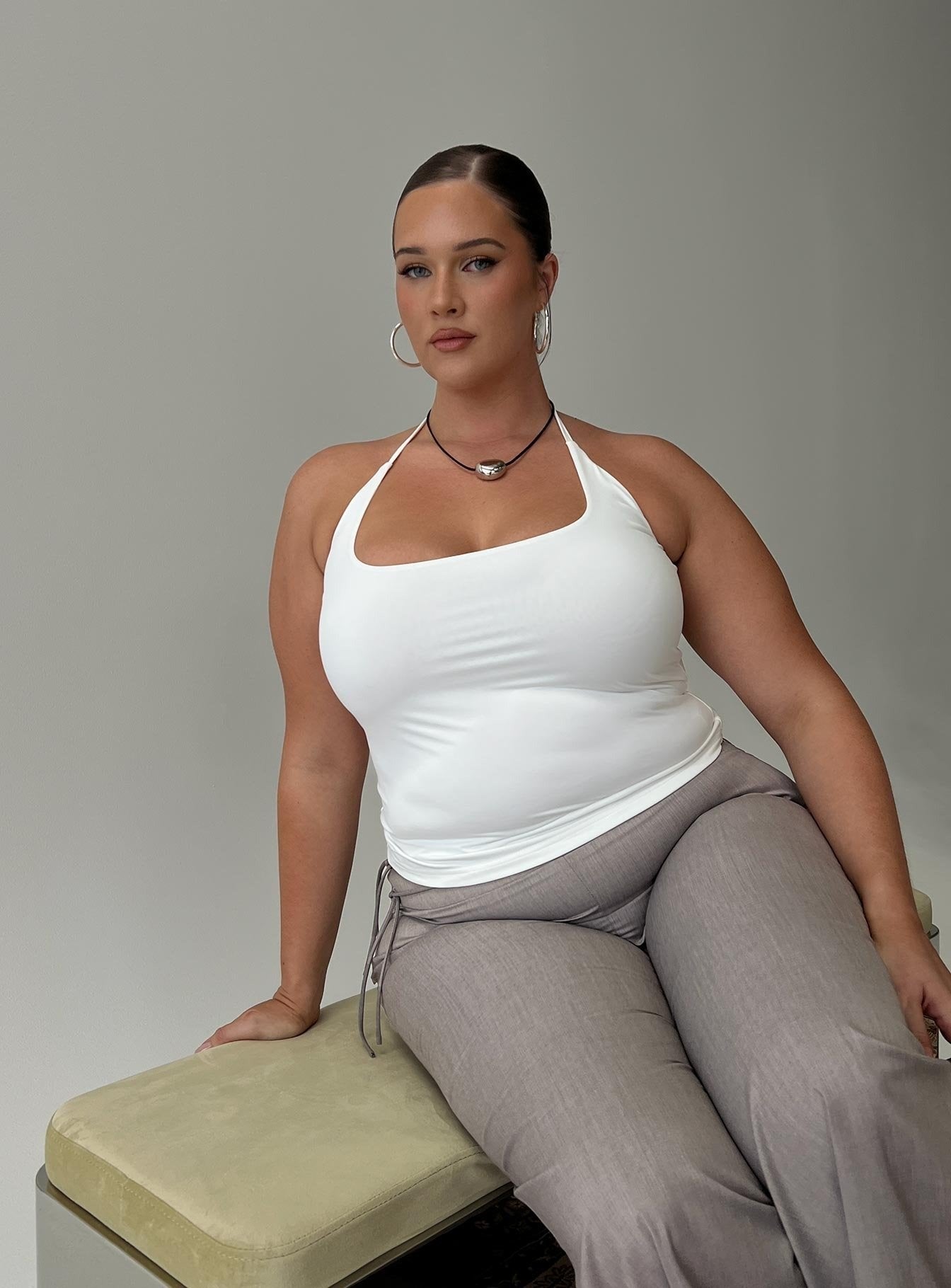 Ezekiel Nylon Top White Curve