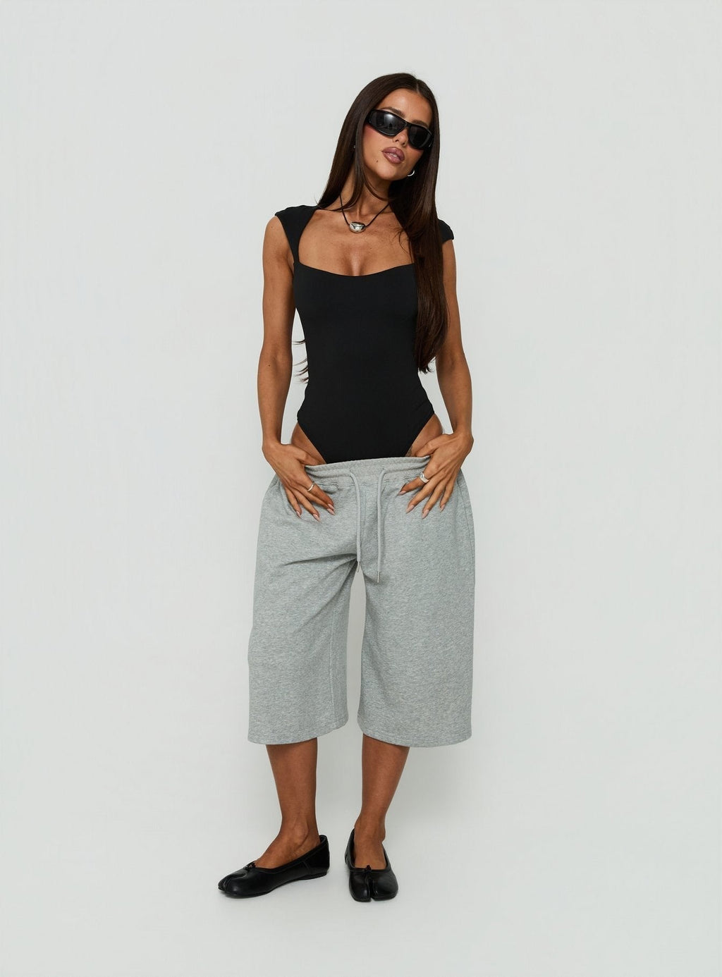 Fabienna Scoop Neck Cap Sleeve Bodysuit Black