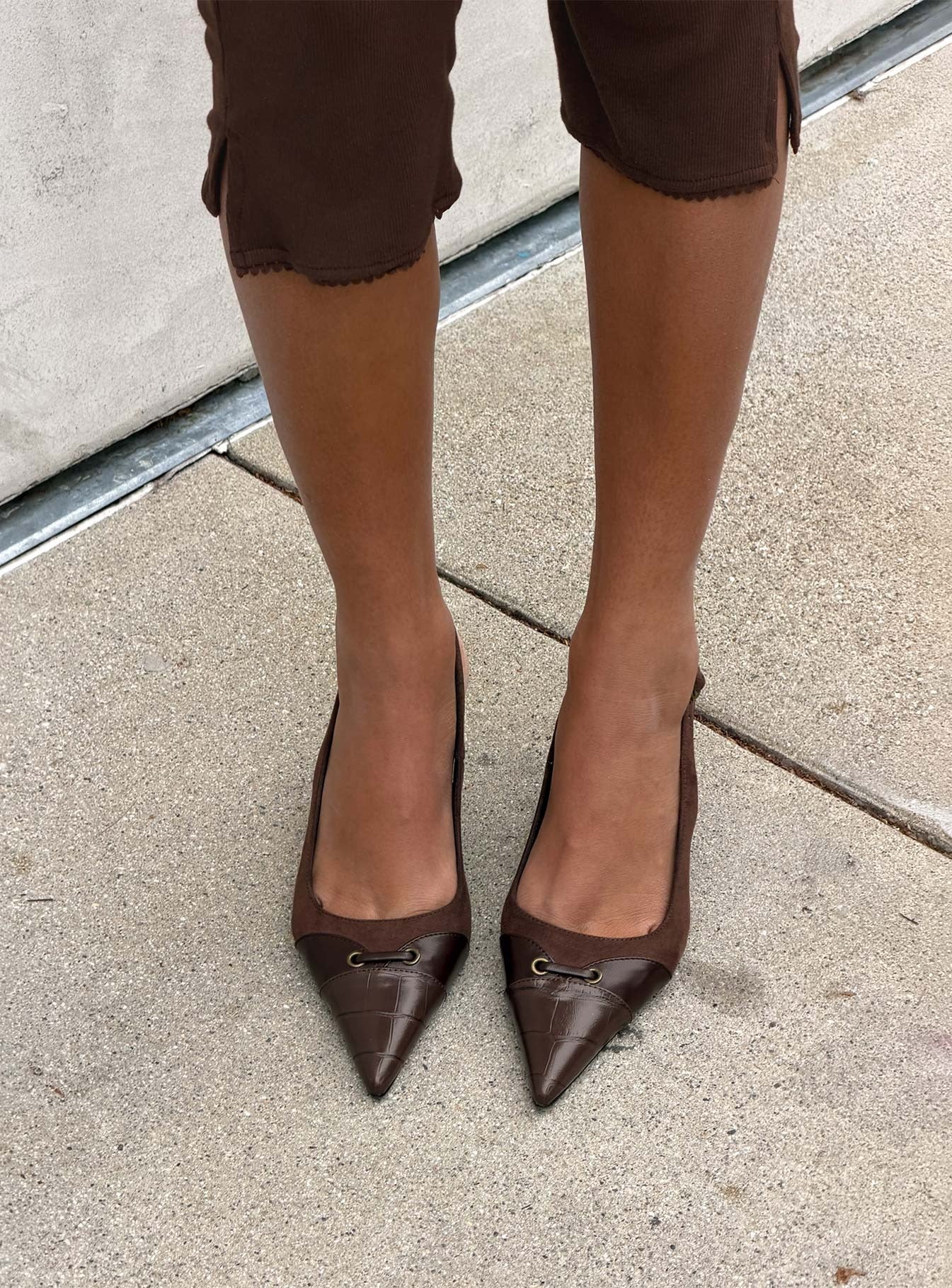 Tiptoe Slingback Heels Brown