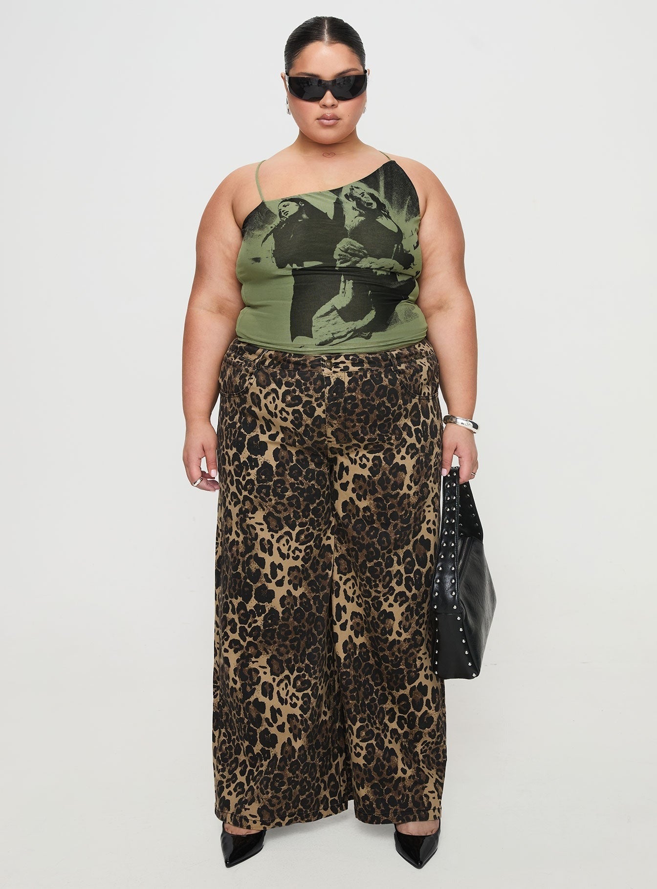 Miekie Top Green Curve