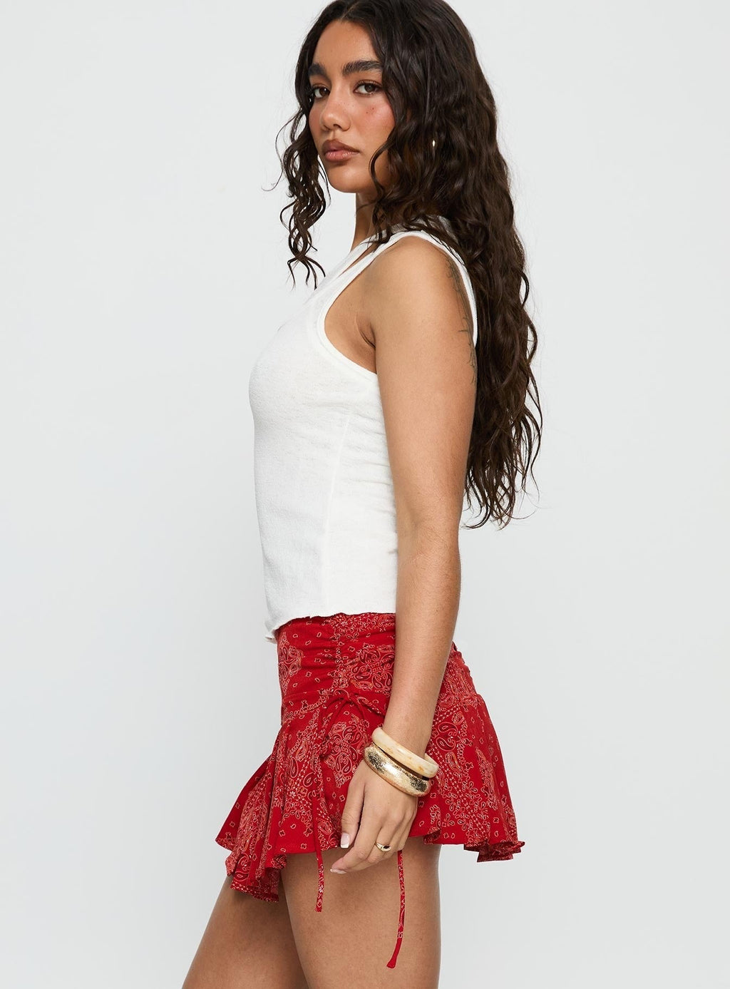 Kourtie Pleated Mini Skirt Red Paisley