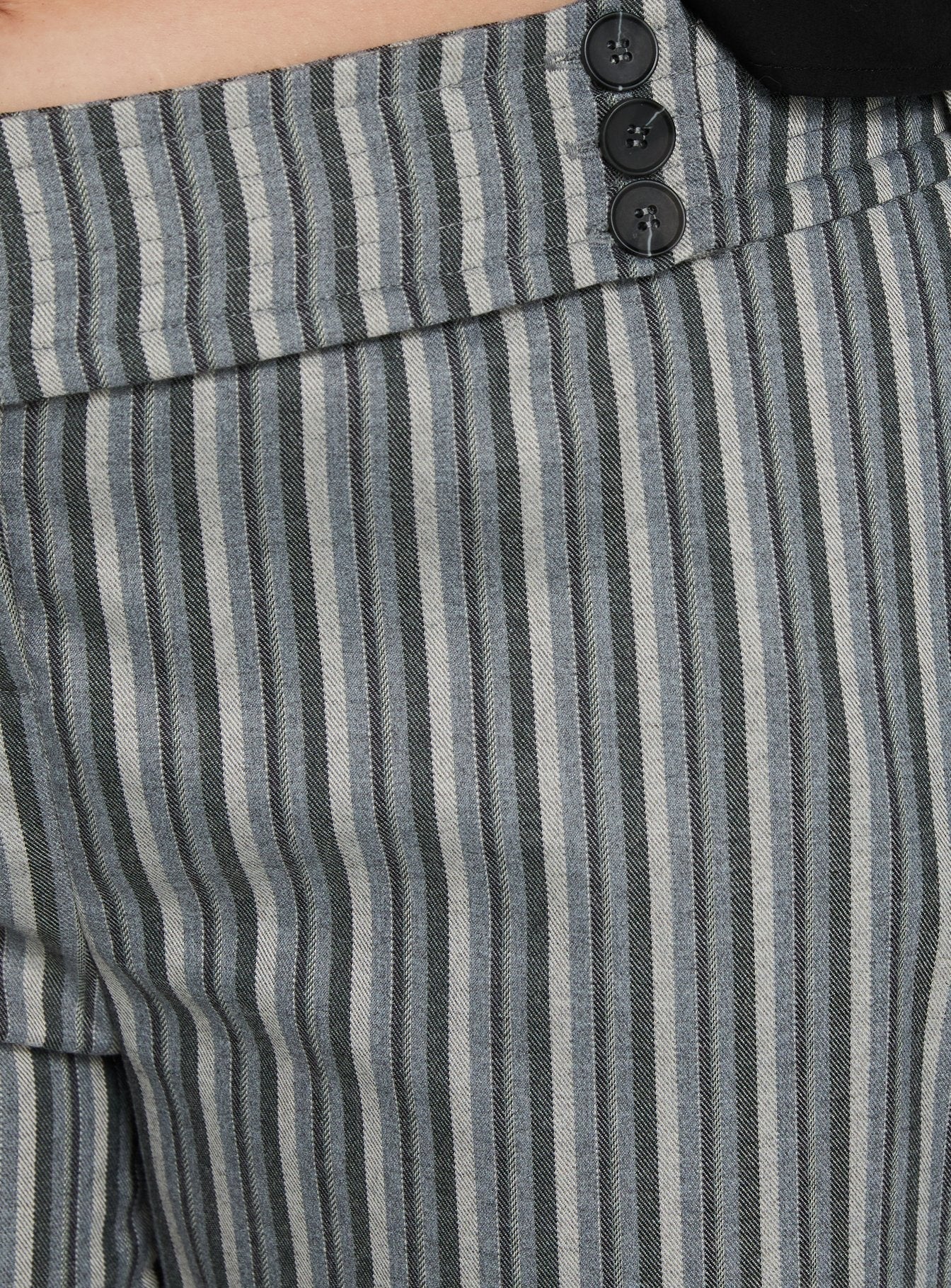 Cedars Low Rise Pant Grey Stripe Curve