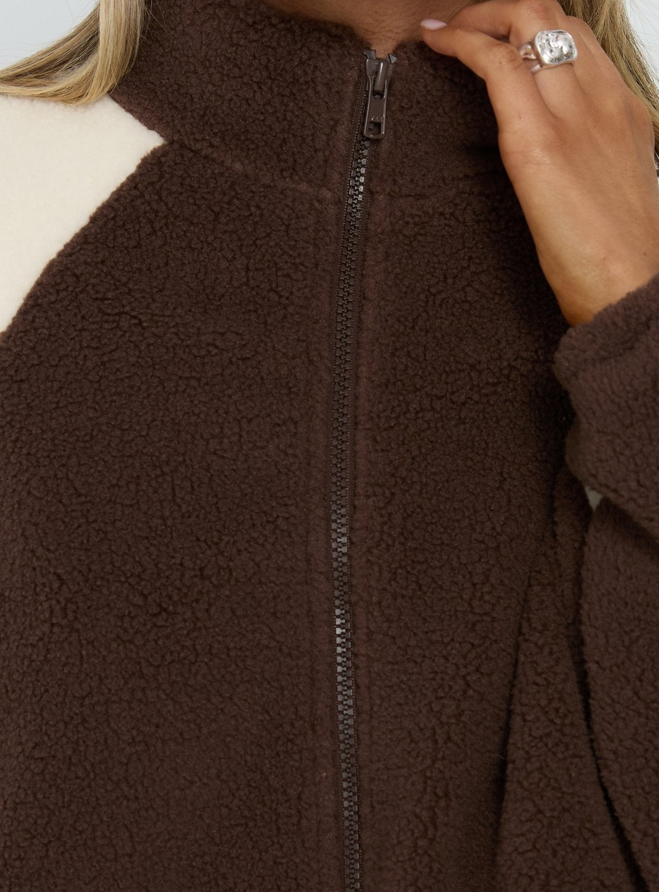 Fair Play Funnel Polar Fleece Zip Jacket Brown / Cream