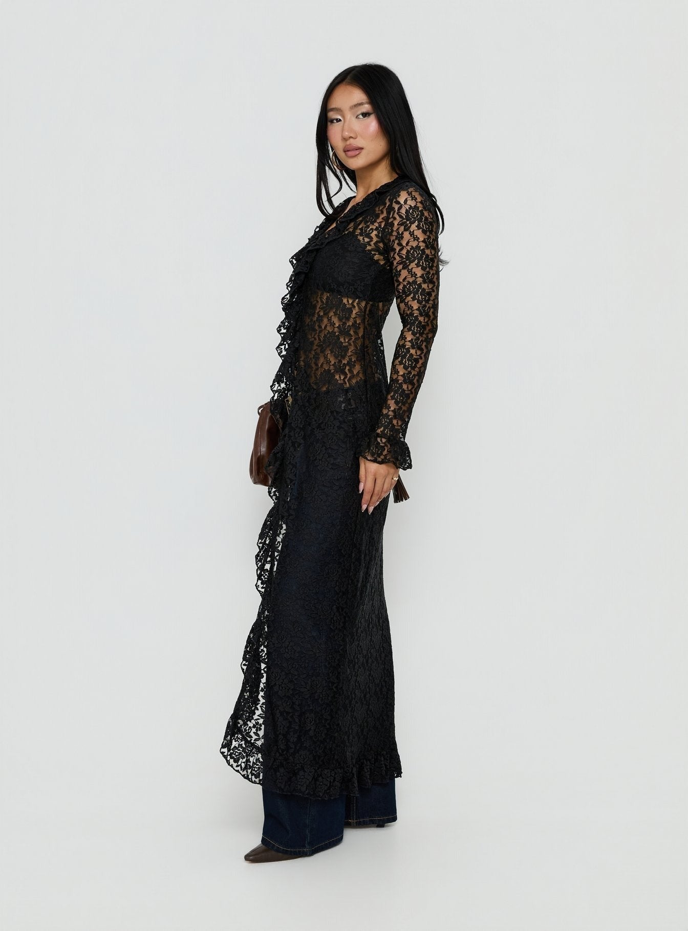 Long Nights Long Sleeve Lace Maxi Dress Noir